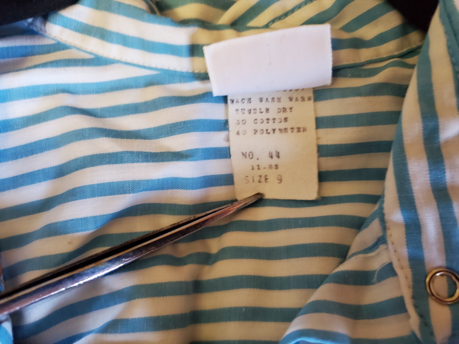 Vintage PB & Me Women’s Blouse 44″ Chest Blue & White Stripe Metal Snaps NICE!