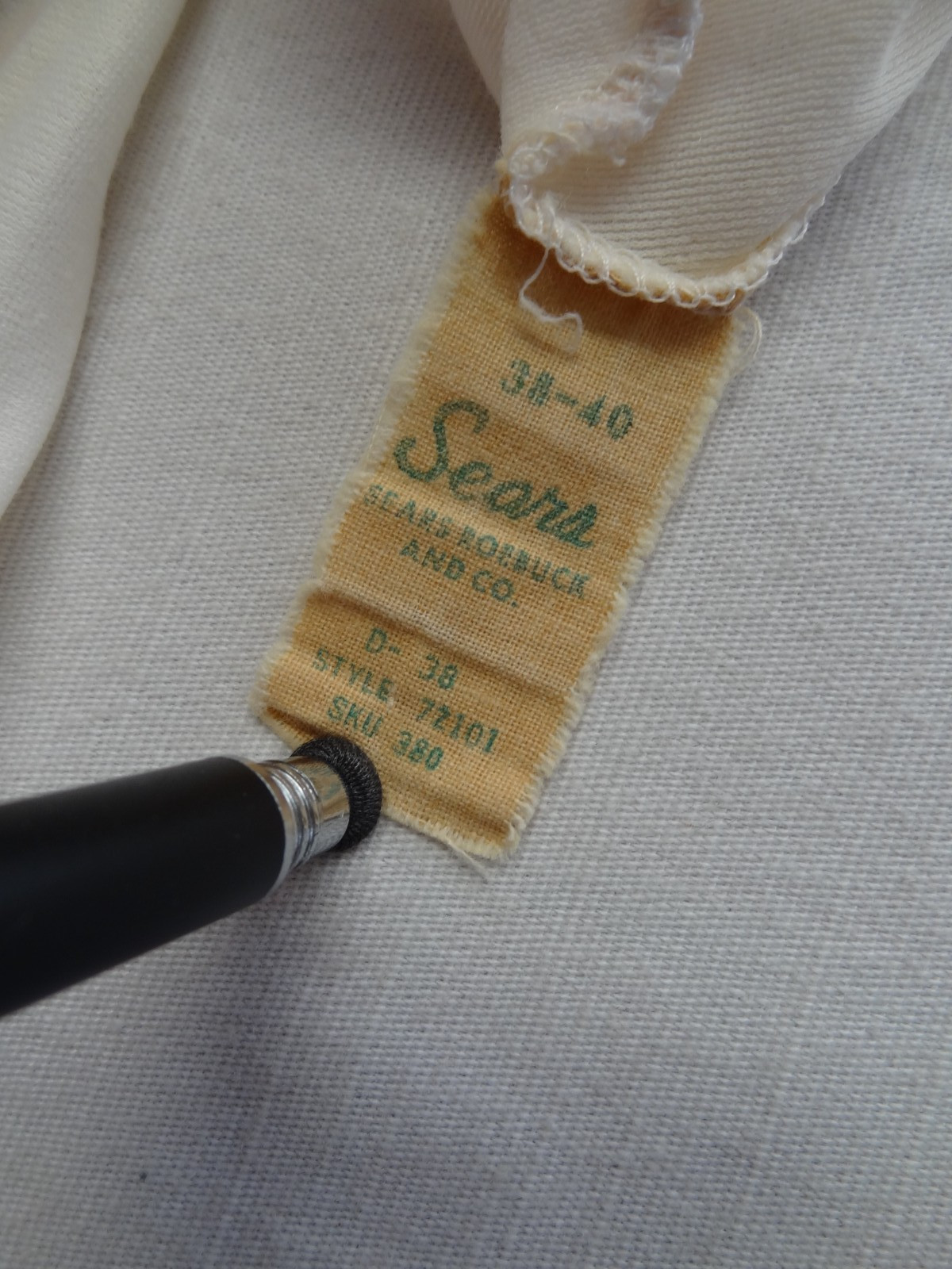 Sears 38-40 VTG Nightgown Night Shirt Snoopy Peppermint Patty Thin 60s 70s 72101