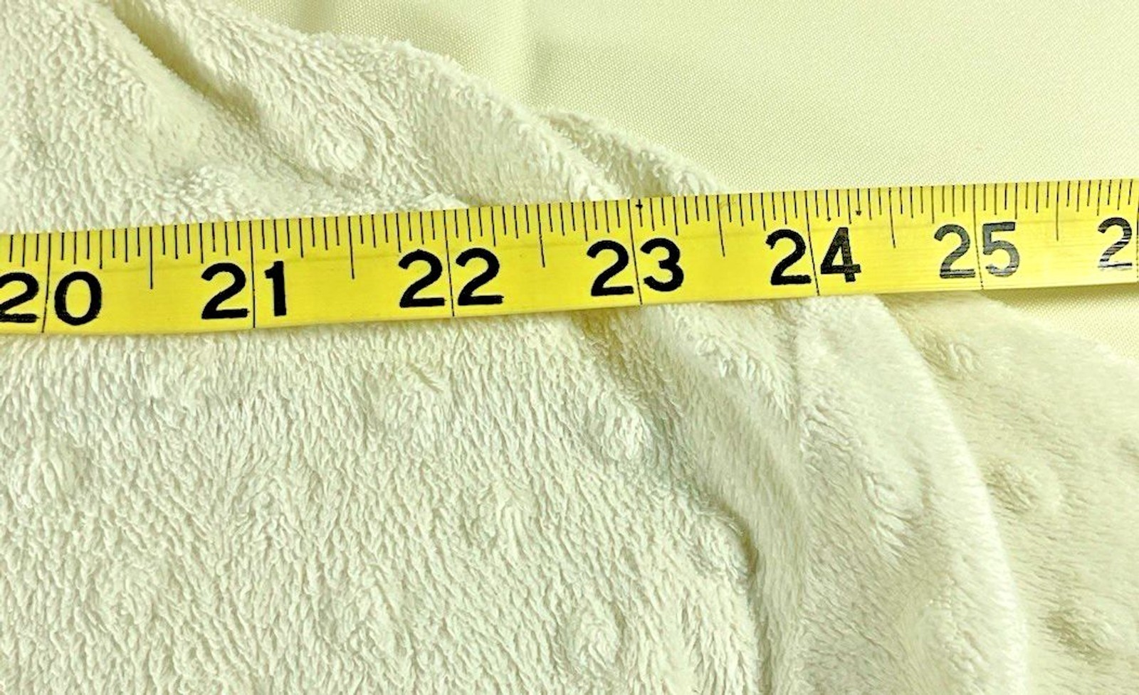 Vintage Sorenda Quilted Ivory Robe Midi Size 4X Soft Pockets Warm Cozy EUC