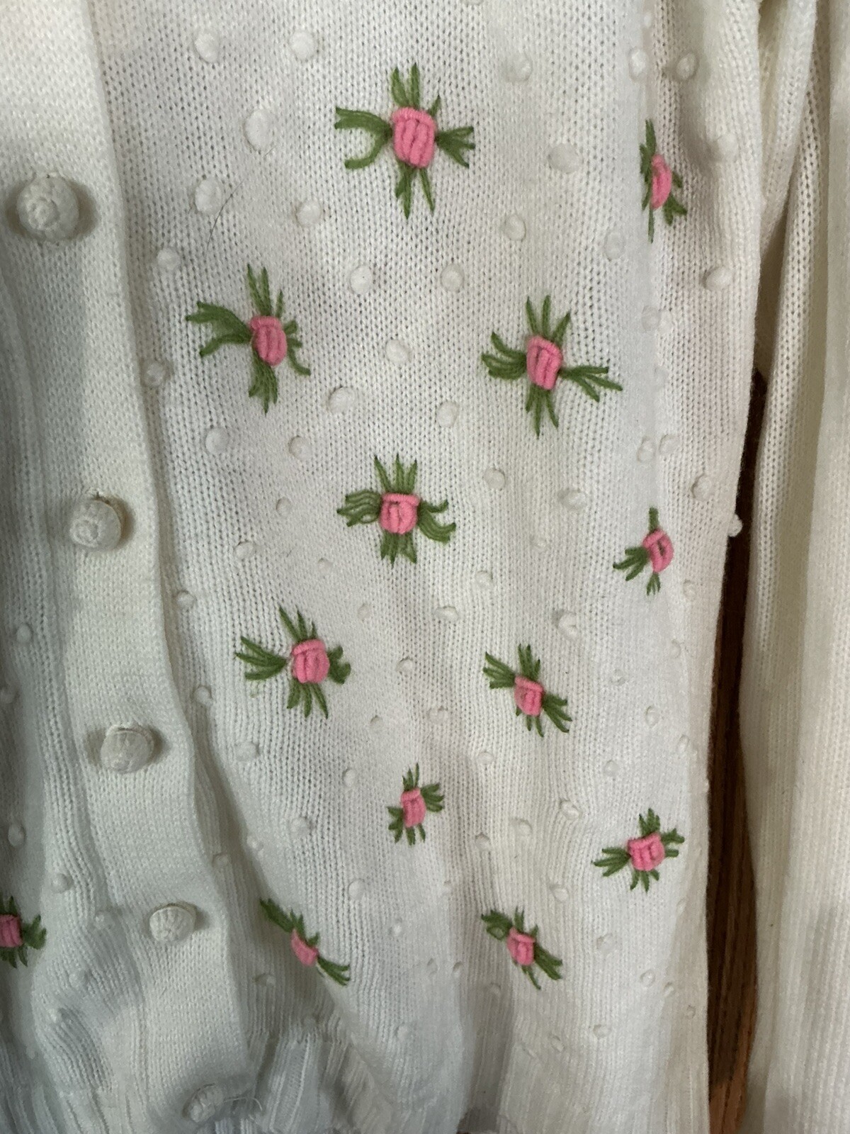 Vintage Kingsley Cardigan Sweater Medium VGUC White Floral Design