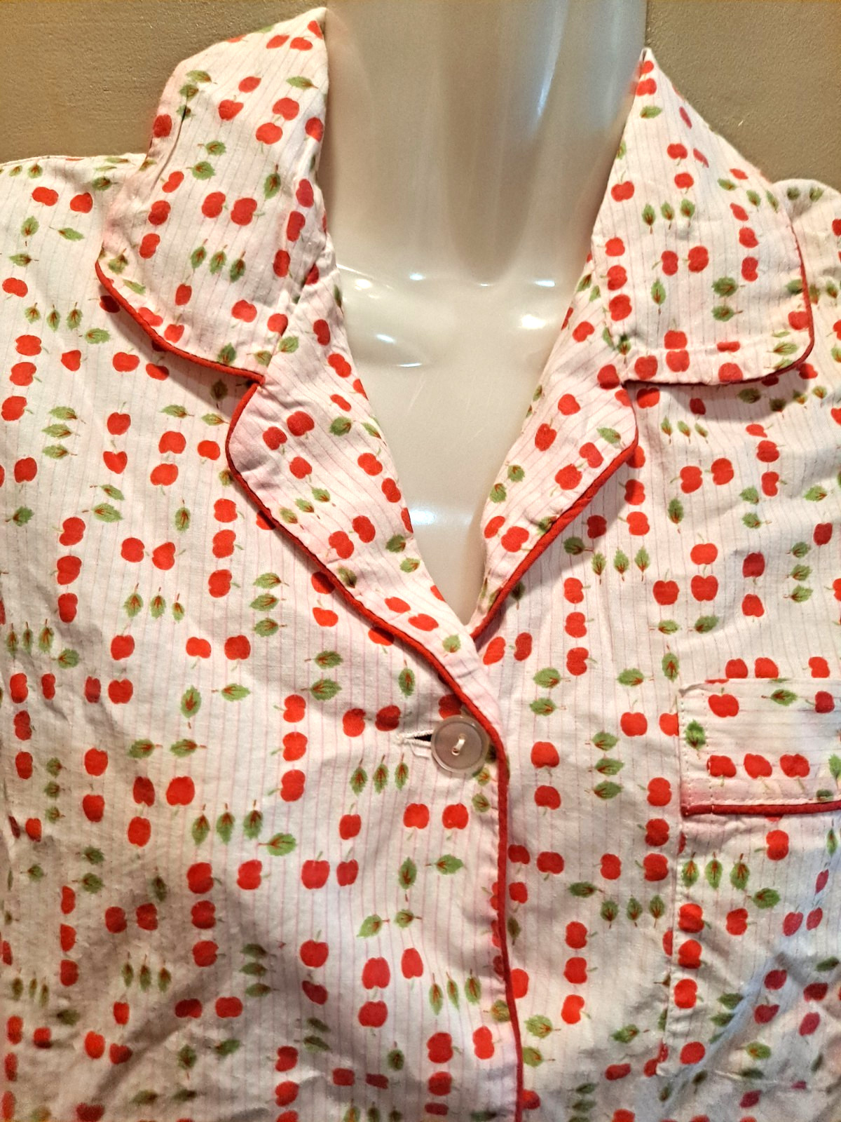 Vtg RADLEE LINGERIE CO. All Cotton Apple PAJAMA 2-pc SHIRT & PANTS ~ 34 Small