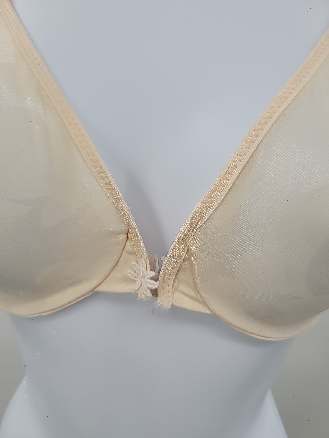 Vintage Olga Front Closure Bra Sz 34D