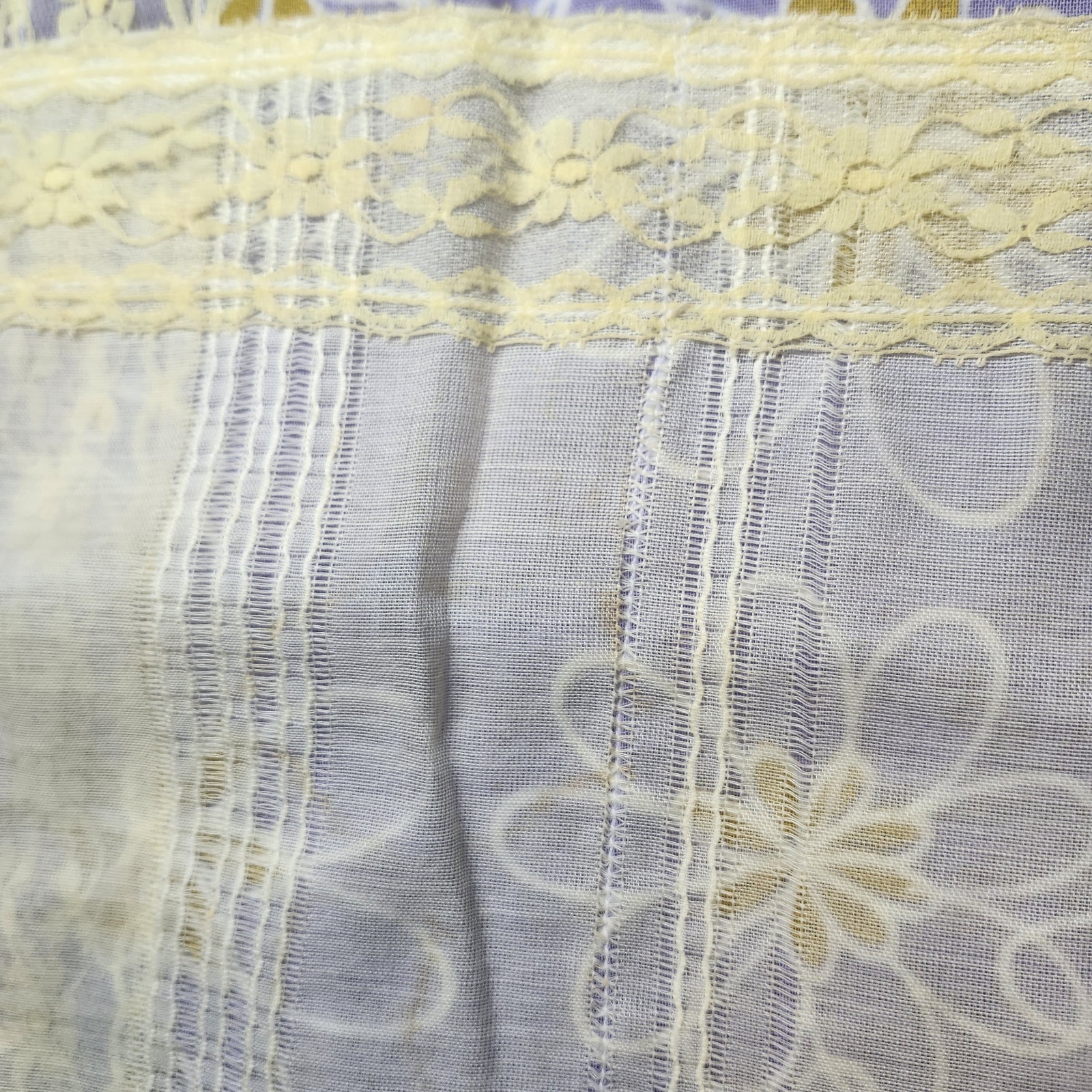 Vintage Sheer Cobbler Apron Smock w/ Pockets & Ties Lavender Yellow Floral Lace