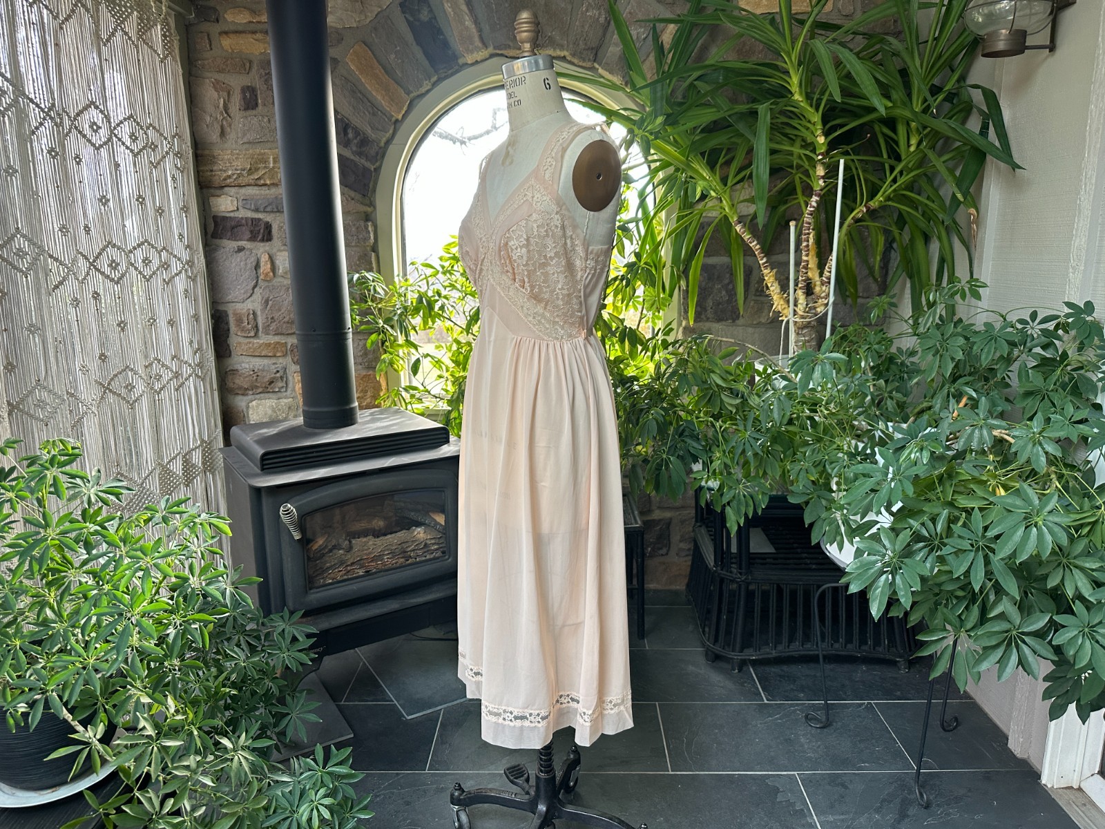 Vintage 1960s Peach Nylon and Lace Nightgown Luxite by Kayser