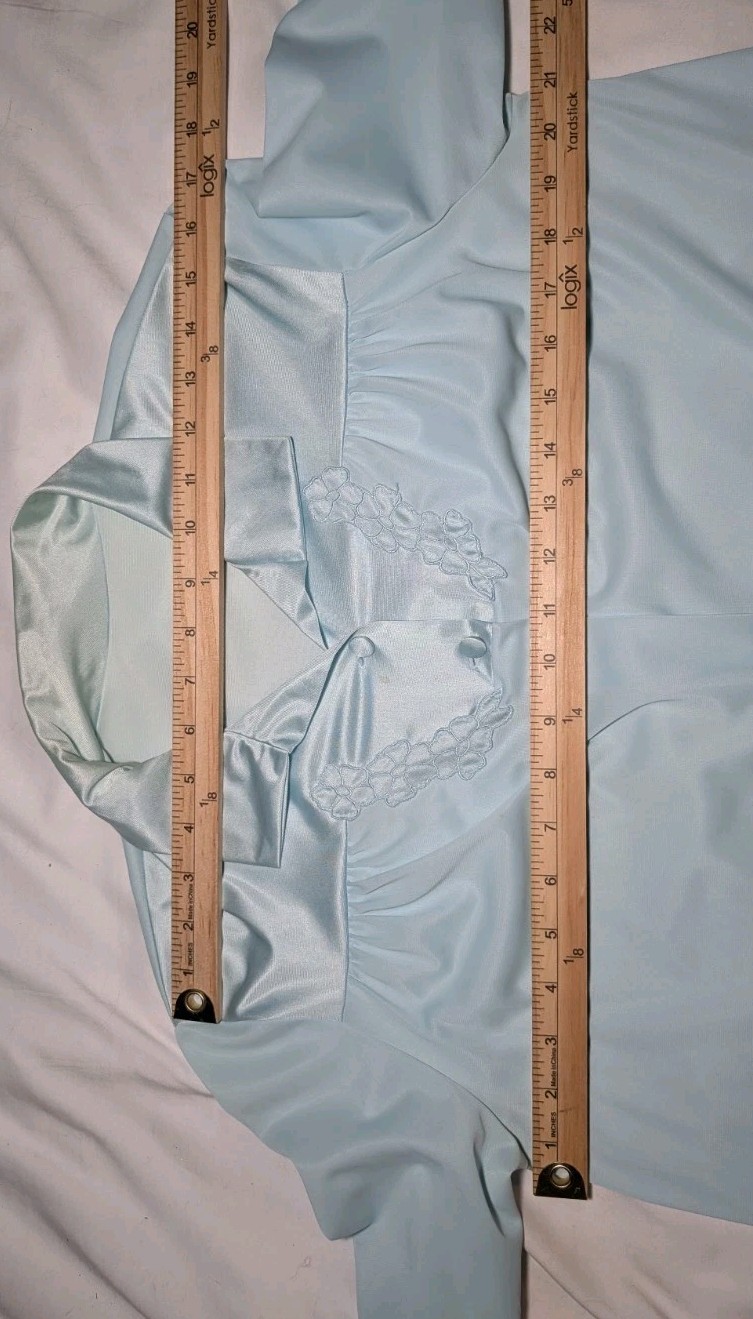 VANITY FAIR Button Up Nightgown FLORAL Aqua Blue Nylon EMBROIDERED Women’s 34