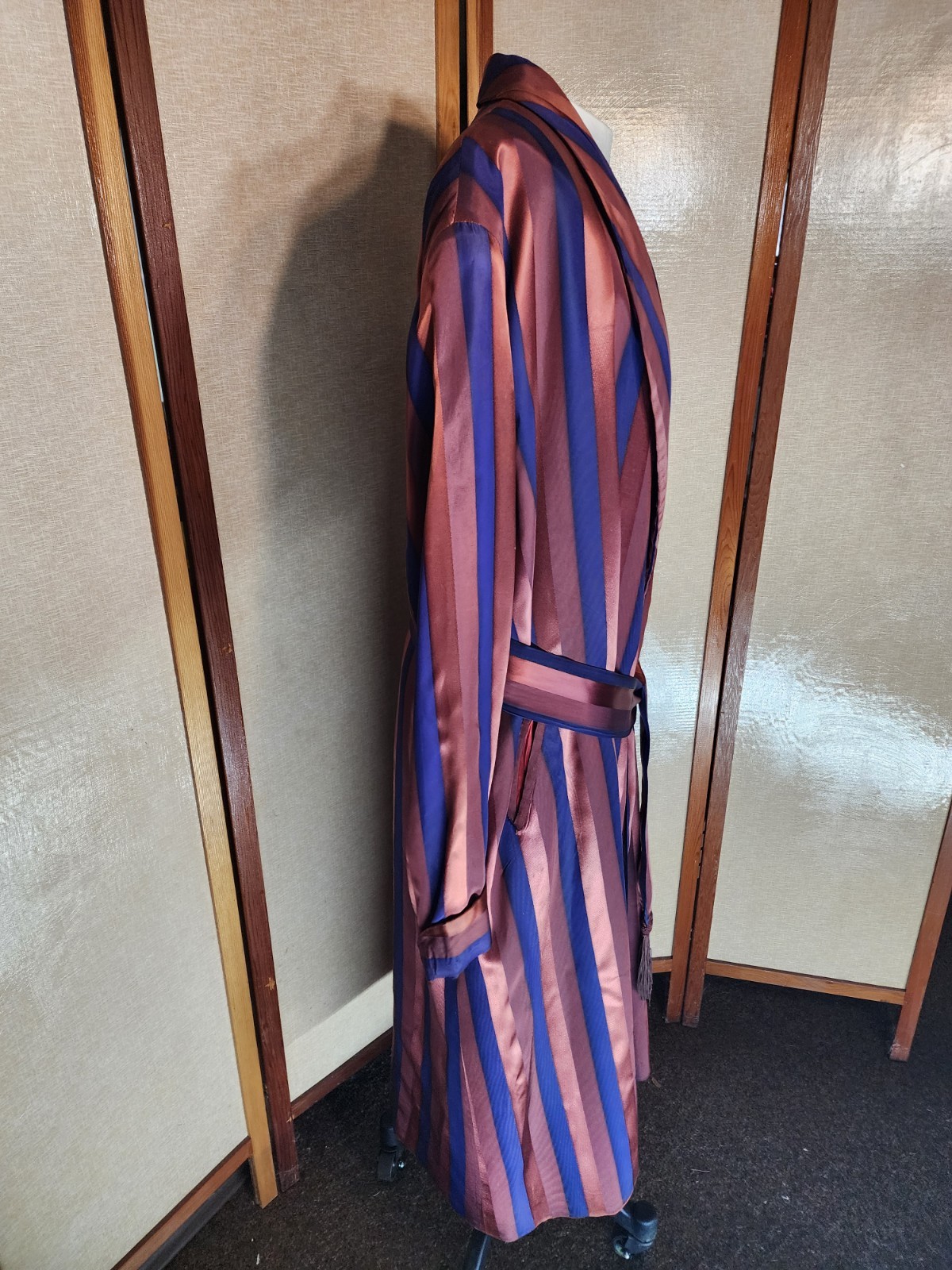 Royal Lounger Smoking Jacket 40s Maroon Blue Stripes Satiny Dressing Gown Deco