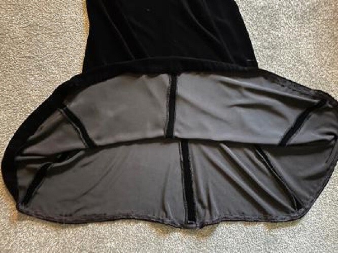REGINA KRAVITZ NY Vtg 1980s. Maxi Black Silk Velvet dress, dolman sleeve, Size 6