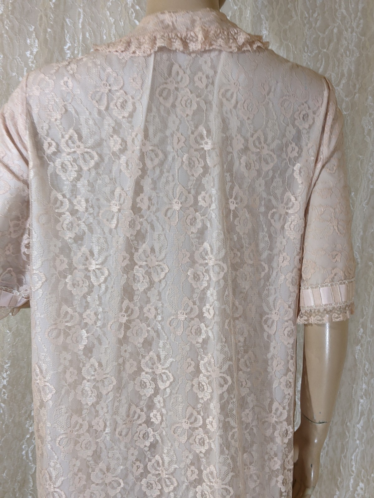 VTG Odette Barsa Lace Overlay Pocket Pink Peter Pan Collar Dressing Gown Robe L
