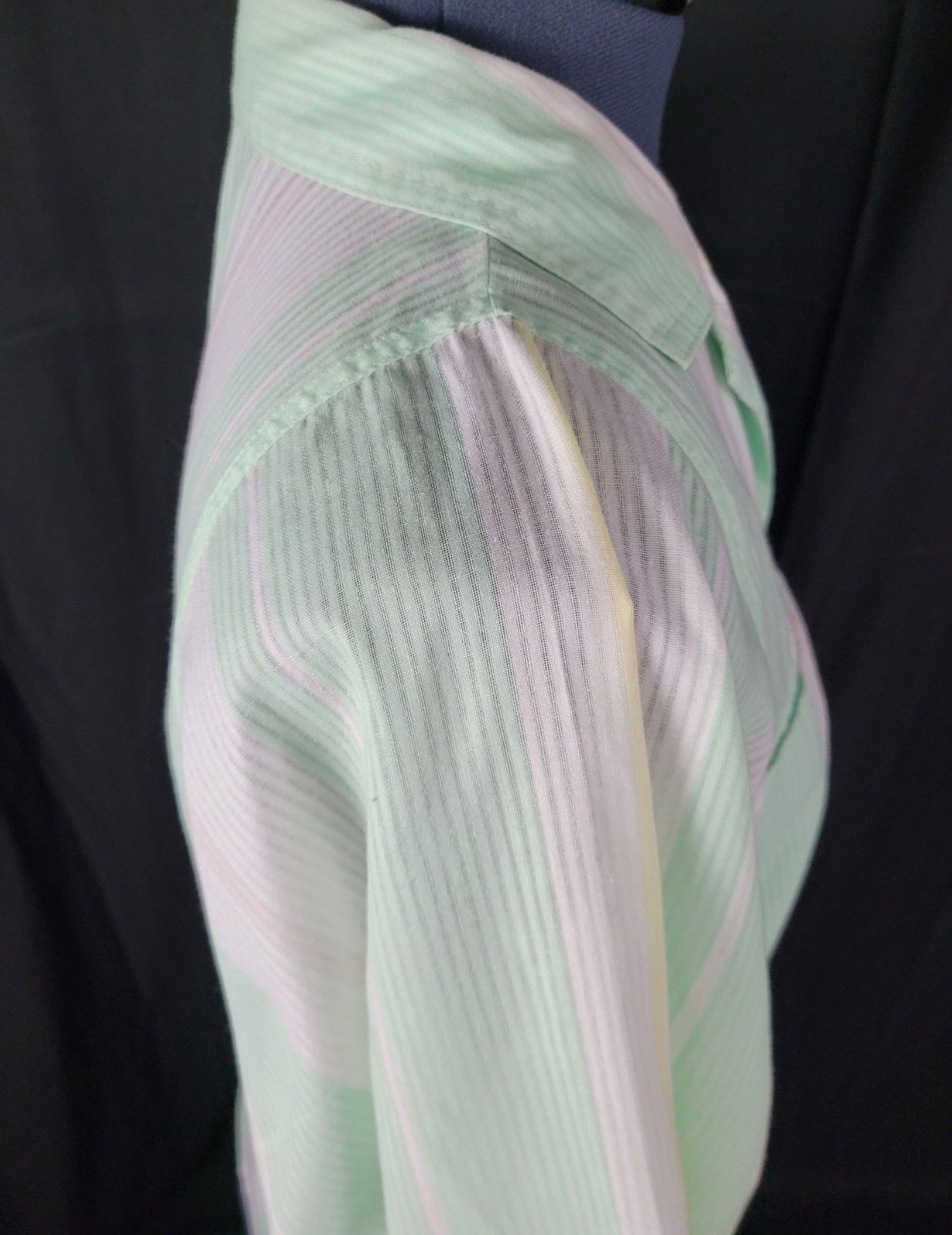 Vintage Cabrais Oversized Mint & White Striped Button Down Shirt Size Large