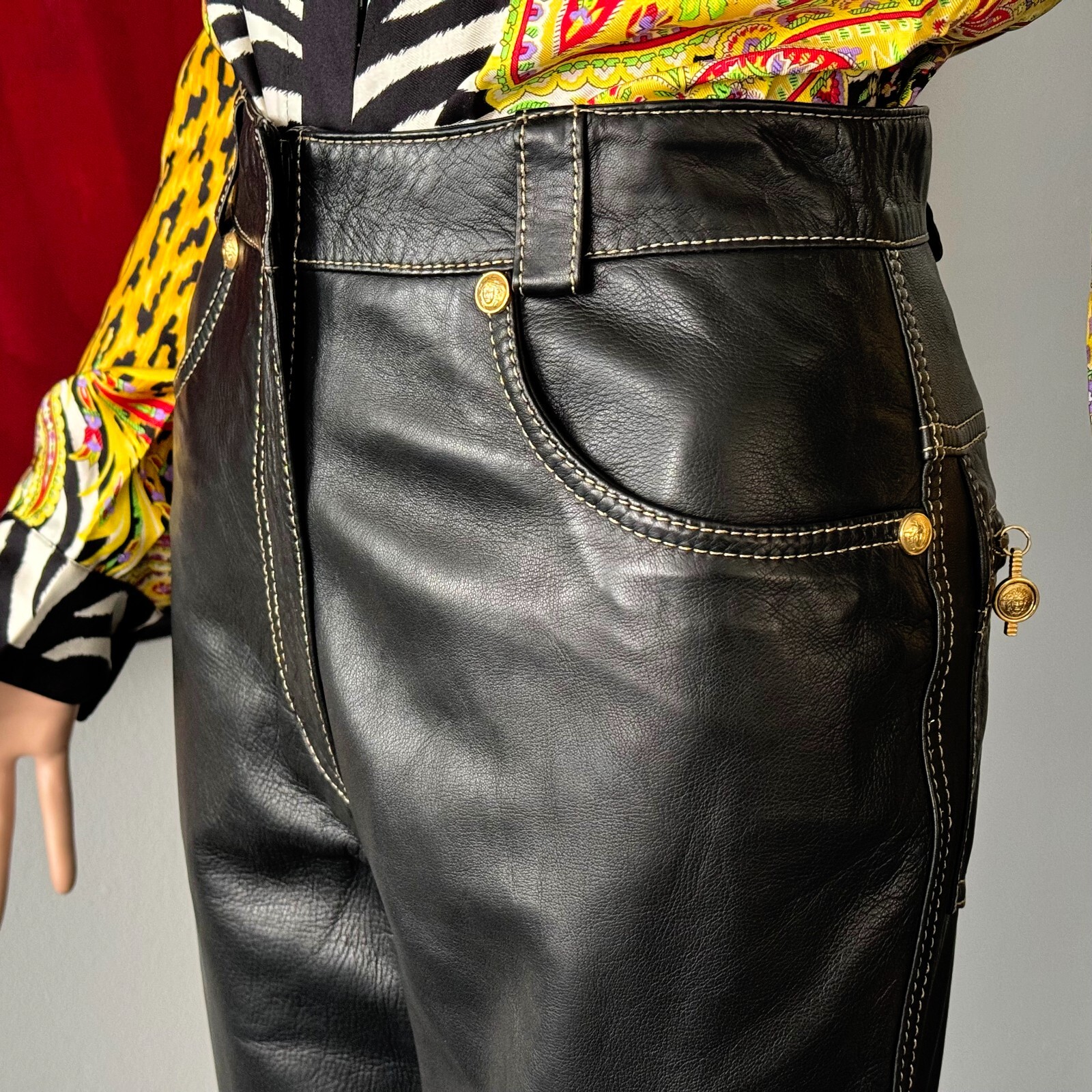 GIANNI VERSACE black leather pants w/ gold stitch size IT 42 from F/W 1992/93