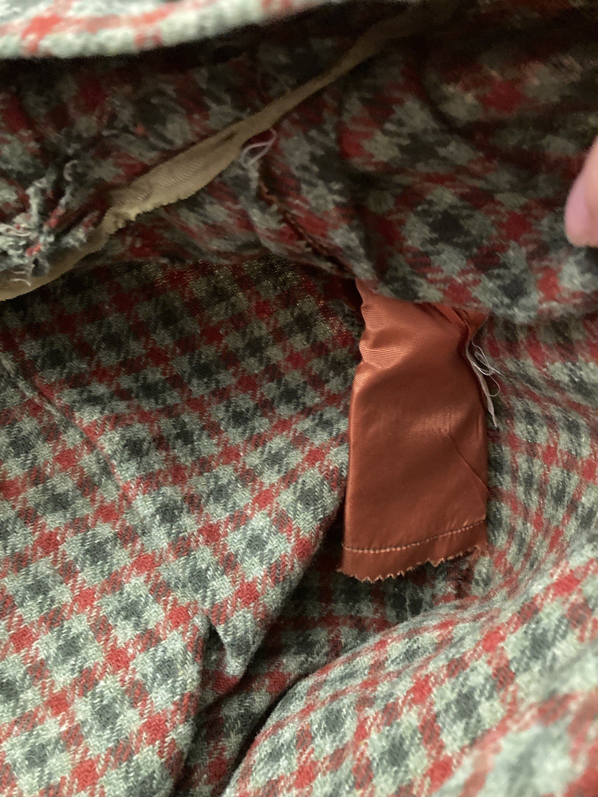 The Vested Gentress Dress 12 Vintage 1960s button up plaid Print 100% wool vtg