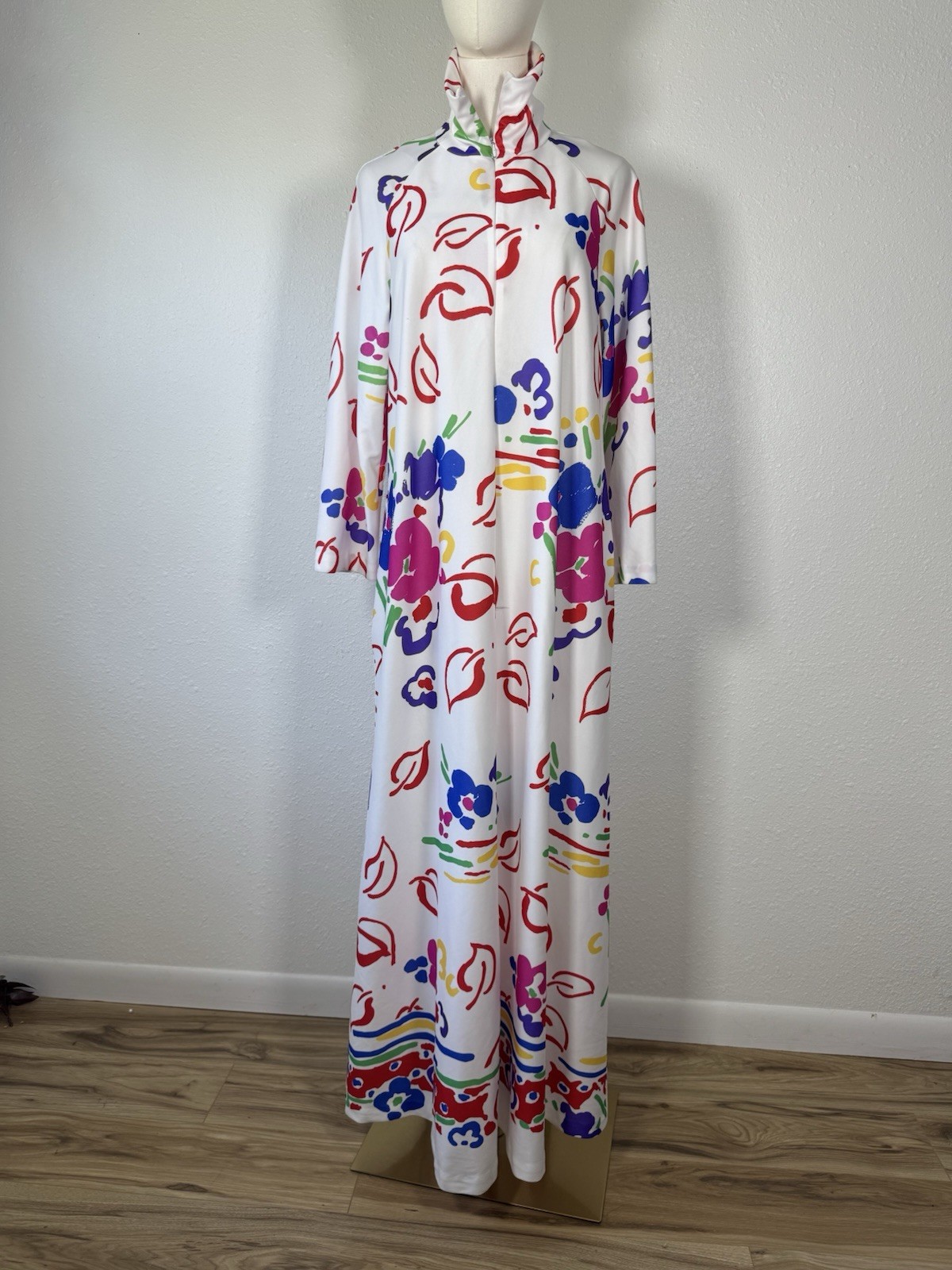Vintage Miss Elaine rainbow floral Zip Up Long Sleeve Maxi White nightgown