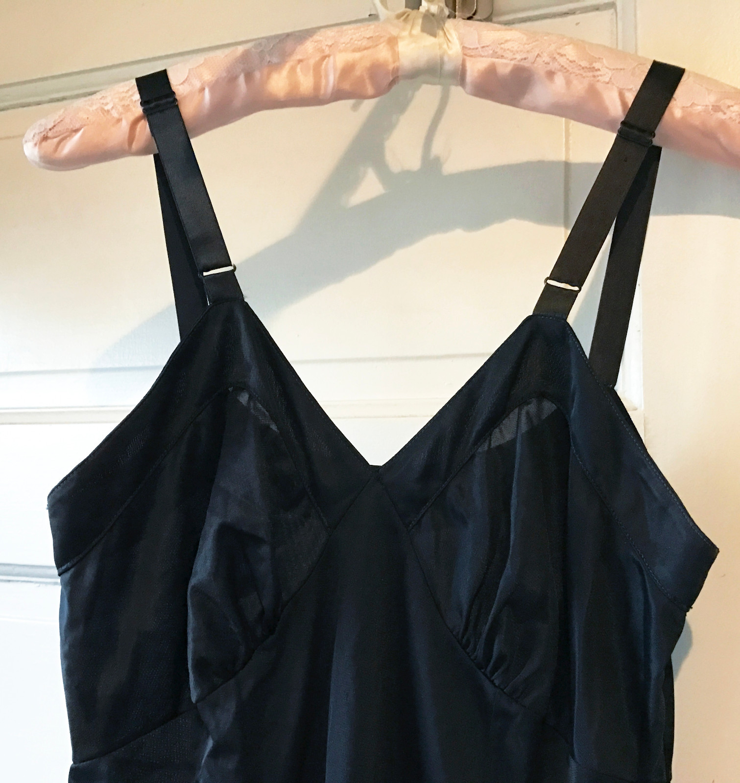 Vintage Black ISIS Slip 34 Short Nylon Tricot