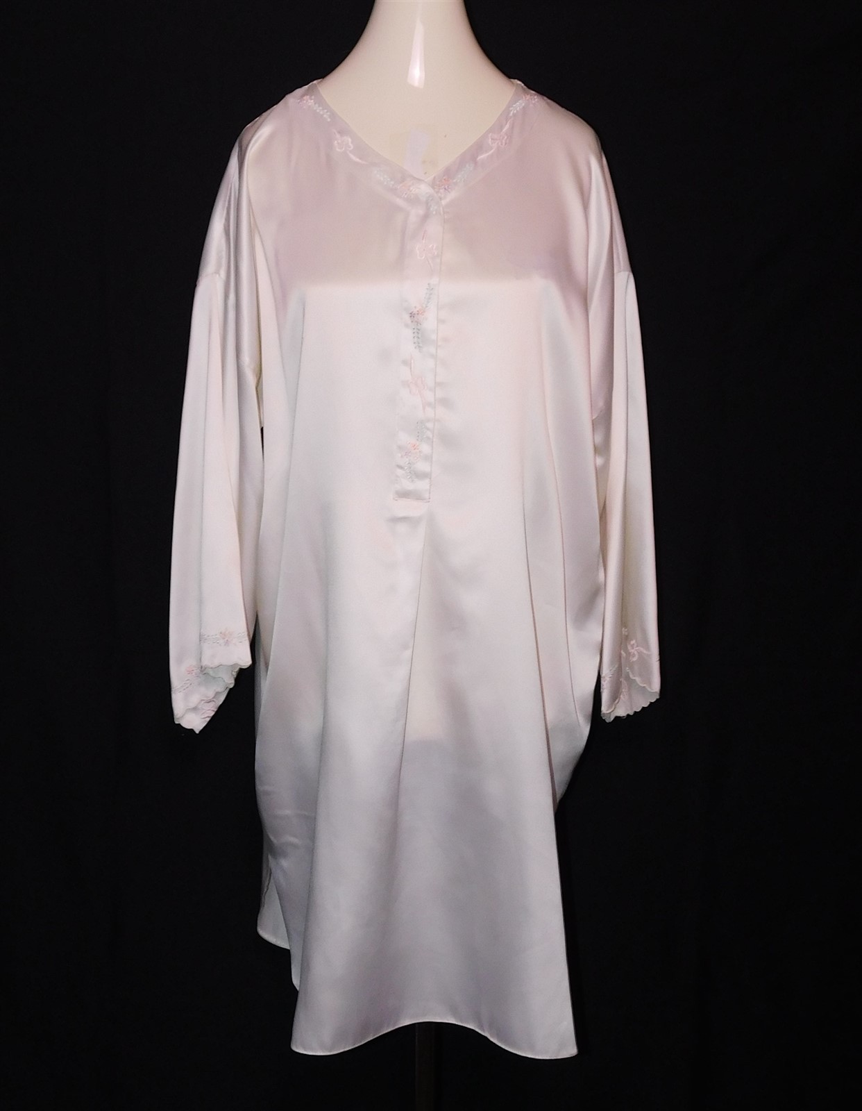 Vintage Women’s Etienne Pink Satin Embroidery Loungewear Nightgown Sz L