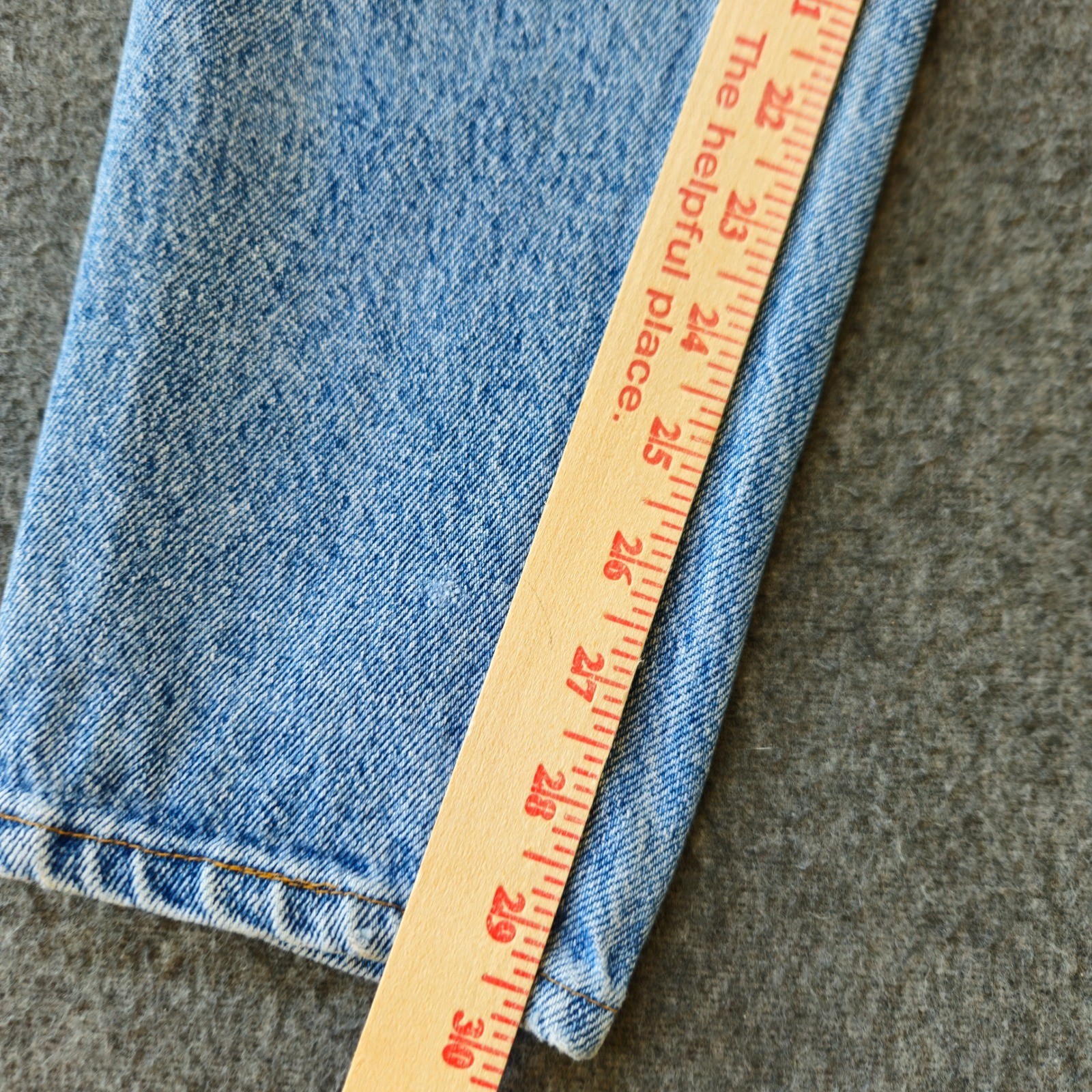 Vintage Levi’s 550 Jeans Oct 1998 Black Batwing Fade 28×30 Lt Wash Made in USA