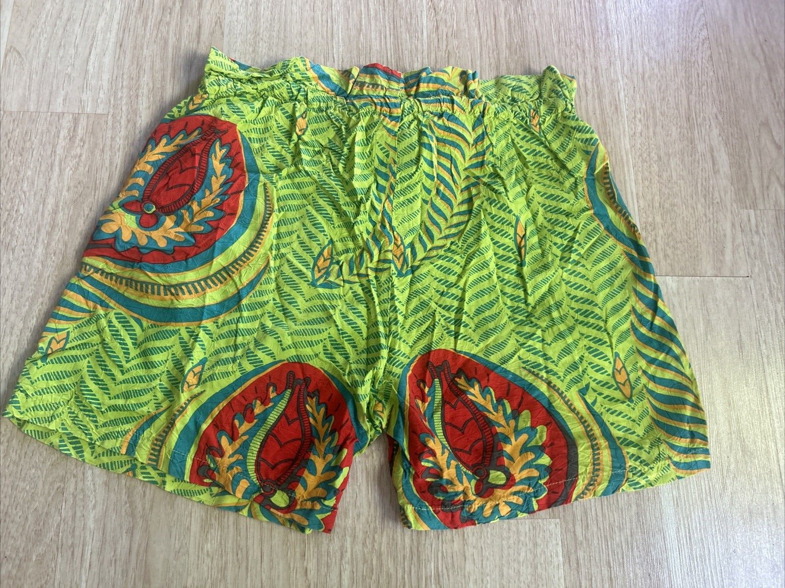 Prod. Dev. Comm. Team Jams World Hawaii Women’s Rayon Shorts Vintage 80s 90s Sm