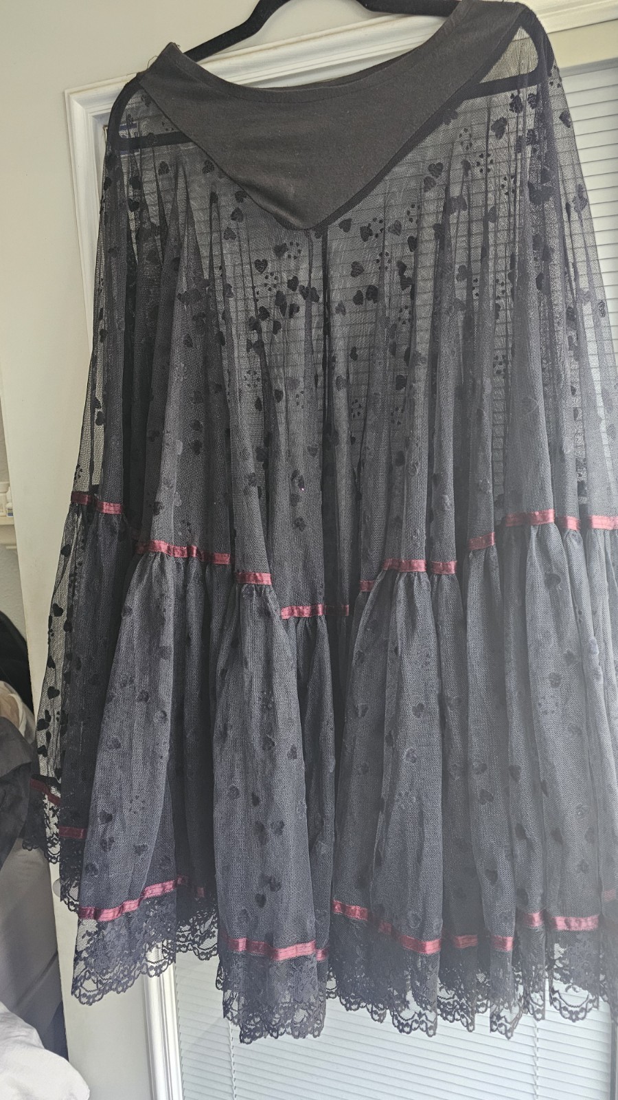 Vintage BLACK lace, Tulle Petticoat, Lace, Hearts Large , XL Gorgeous