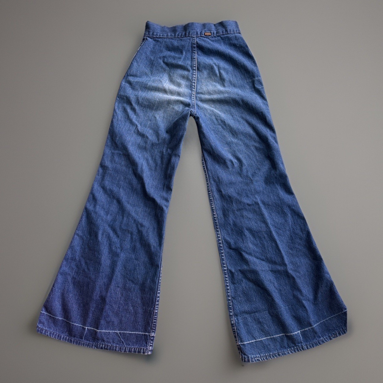 RARE „Cheap Jeans’ Brand 70s Vintage Jeans With perfect Bell Bottoms