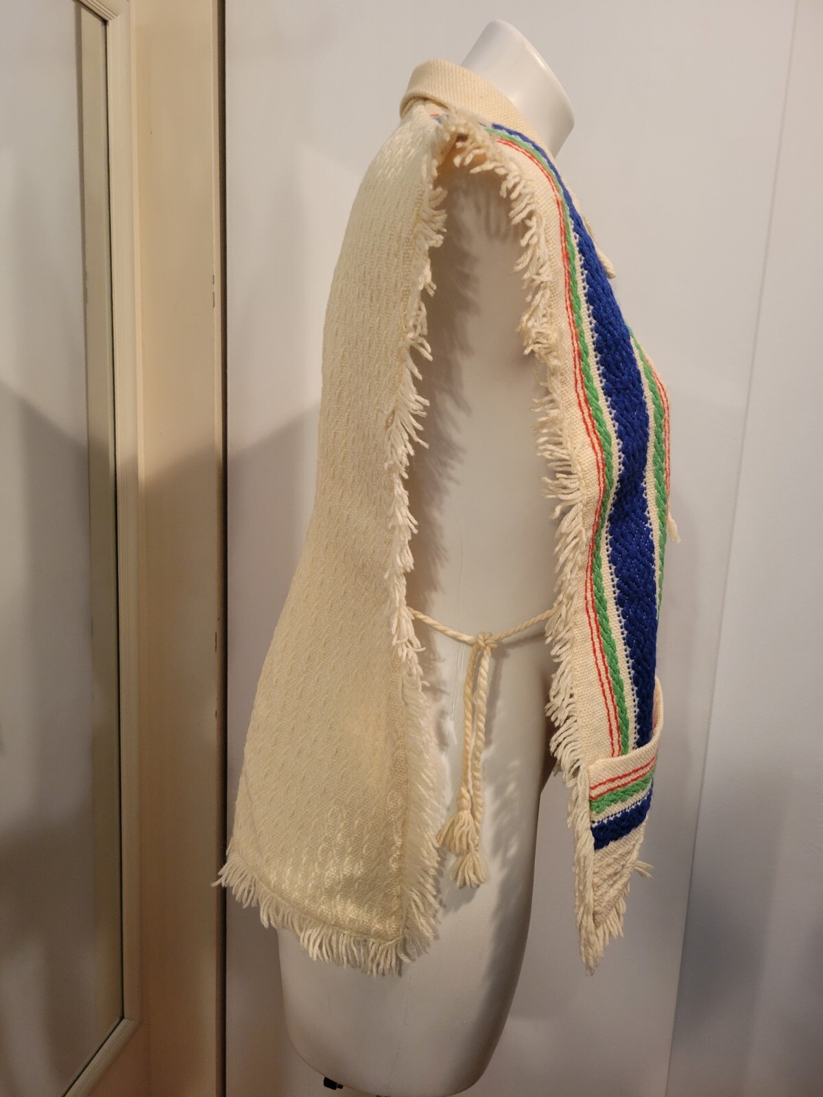 VTG ITA Industria Argentina Wool Poncho Vest Collar Wmn’s Unisex Handmade OSFM
