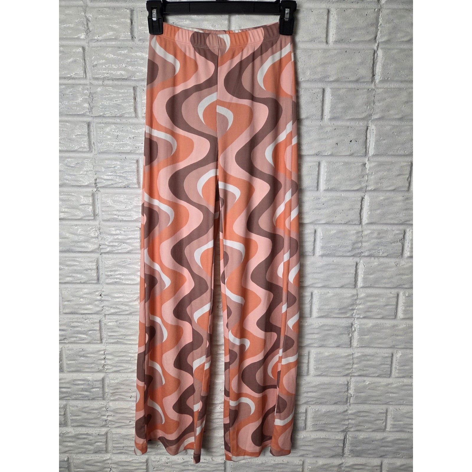 Princess Polly Multicolor Wave Stretch 70s Flare Pants Women’s size 2 XS Pull On