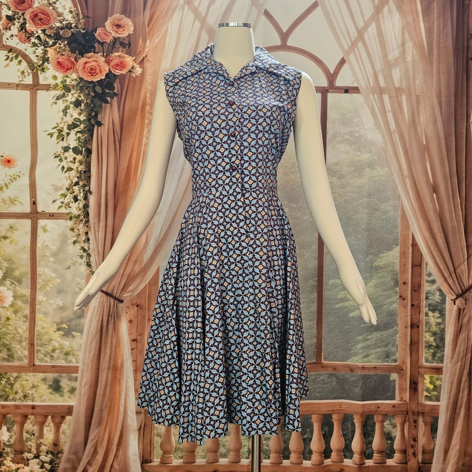 Vintage 1970s Dress Fit and Flare Sandy Lane Blue Brown Geometric Print Buttons