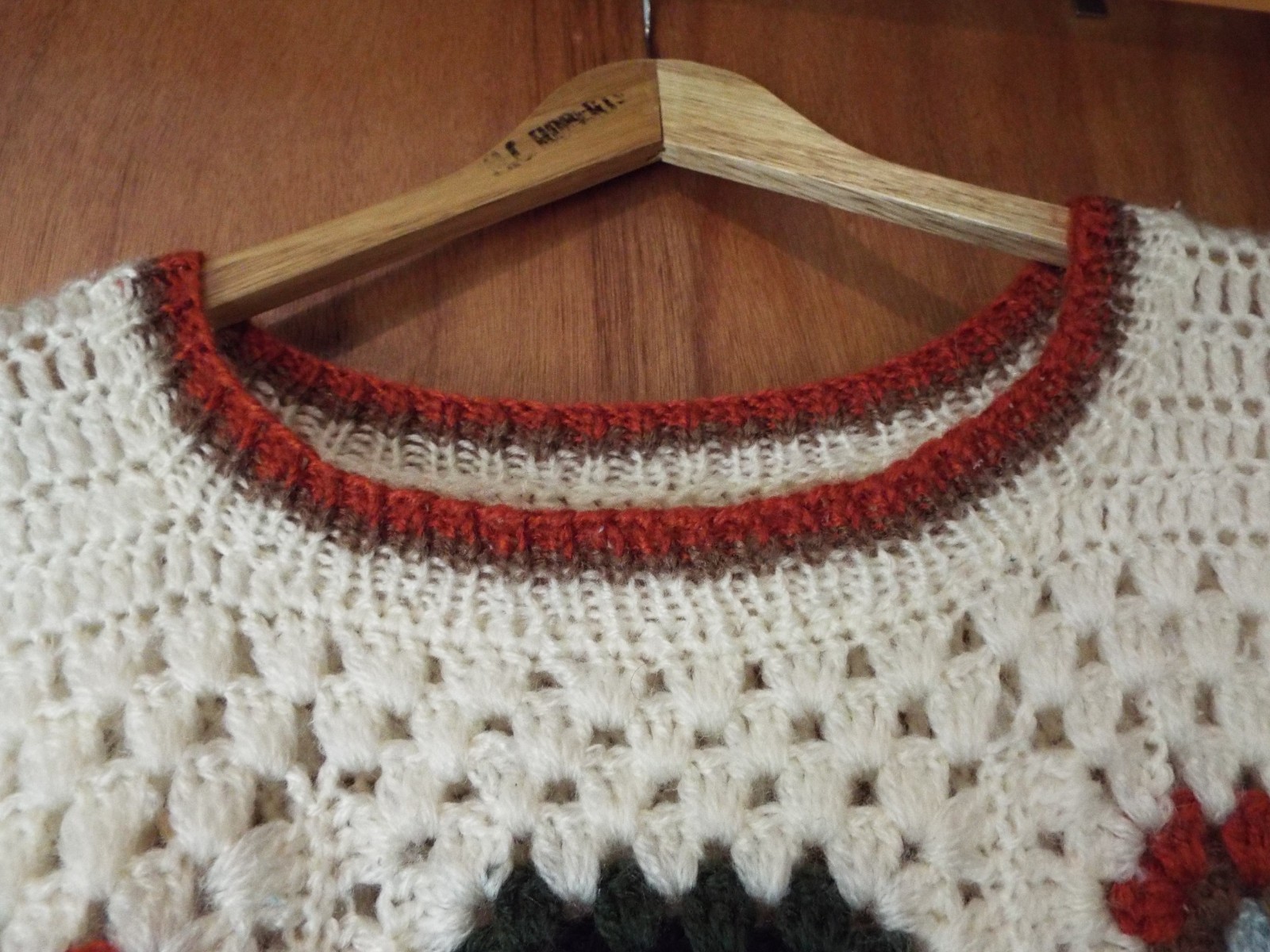 1970s VTG Women’s Handmade Crocheted Granny Square Sweater Boho Hippie Thane
