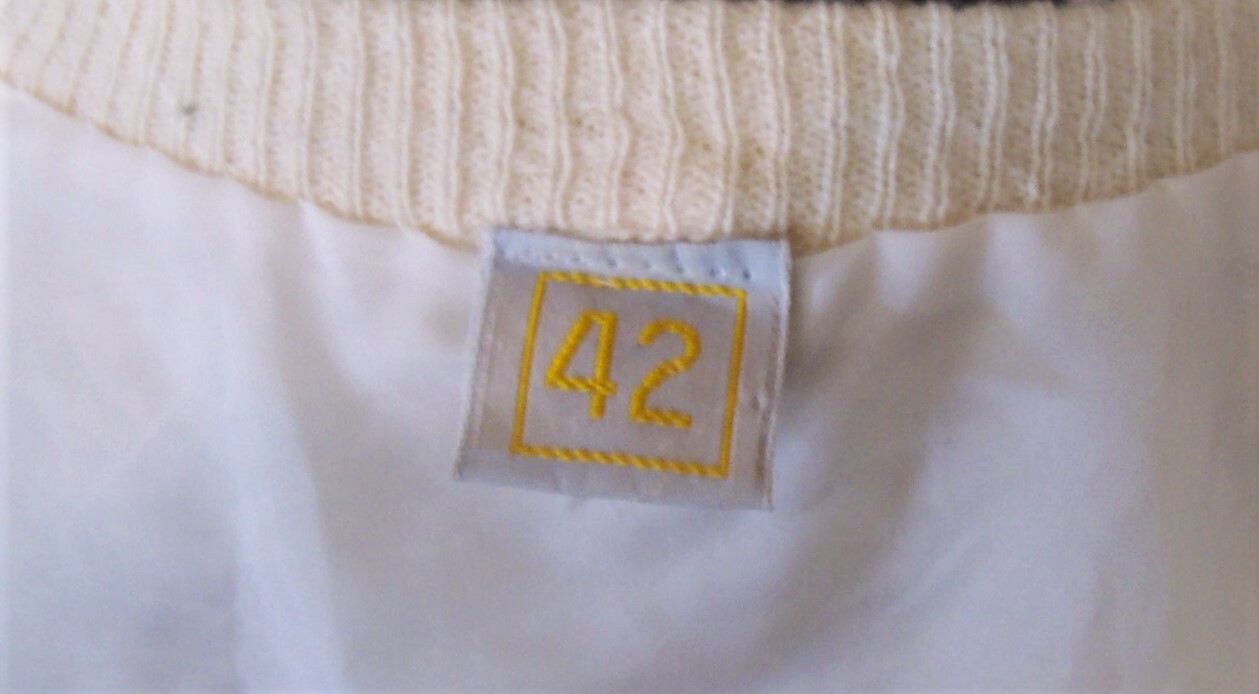 vintage stunning White Aurora Borealis sequins wedding Party grandmas sweater 42