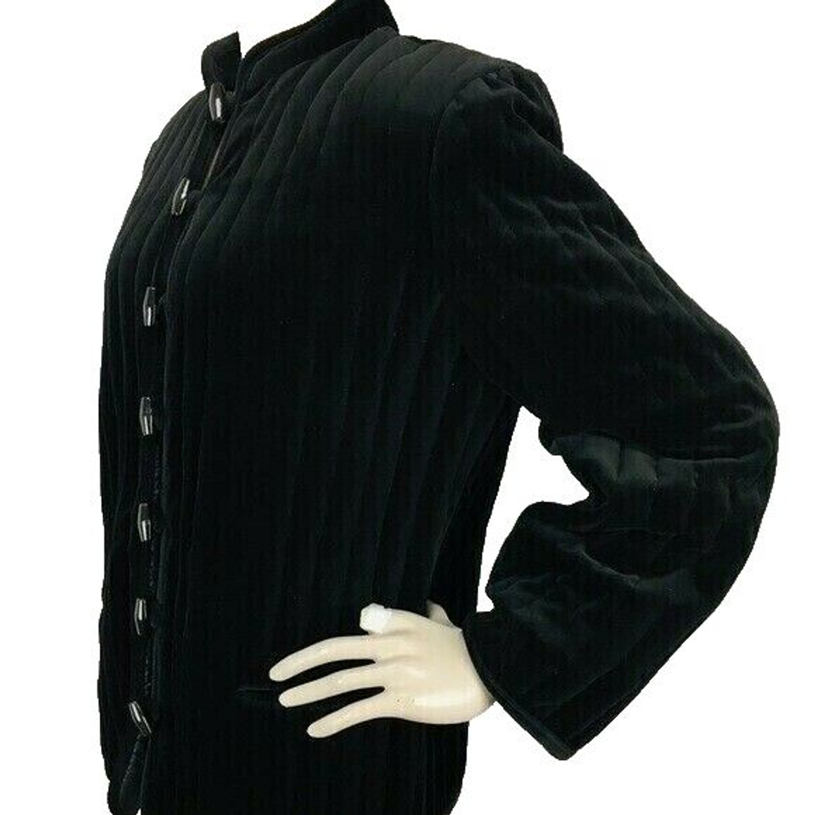 Vintage 60s BUTTE Black Velvet Quilted Mandarin Collar Toggle Coat Size M/L
