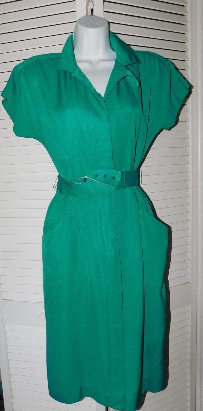 Vintage Katie MFG Size 7 8 Green Buttonfront Union Made USA 1980s Womens Dress