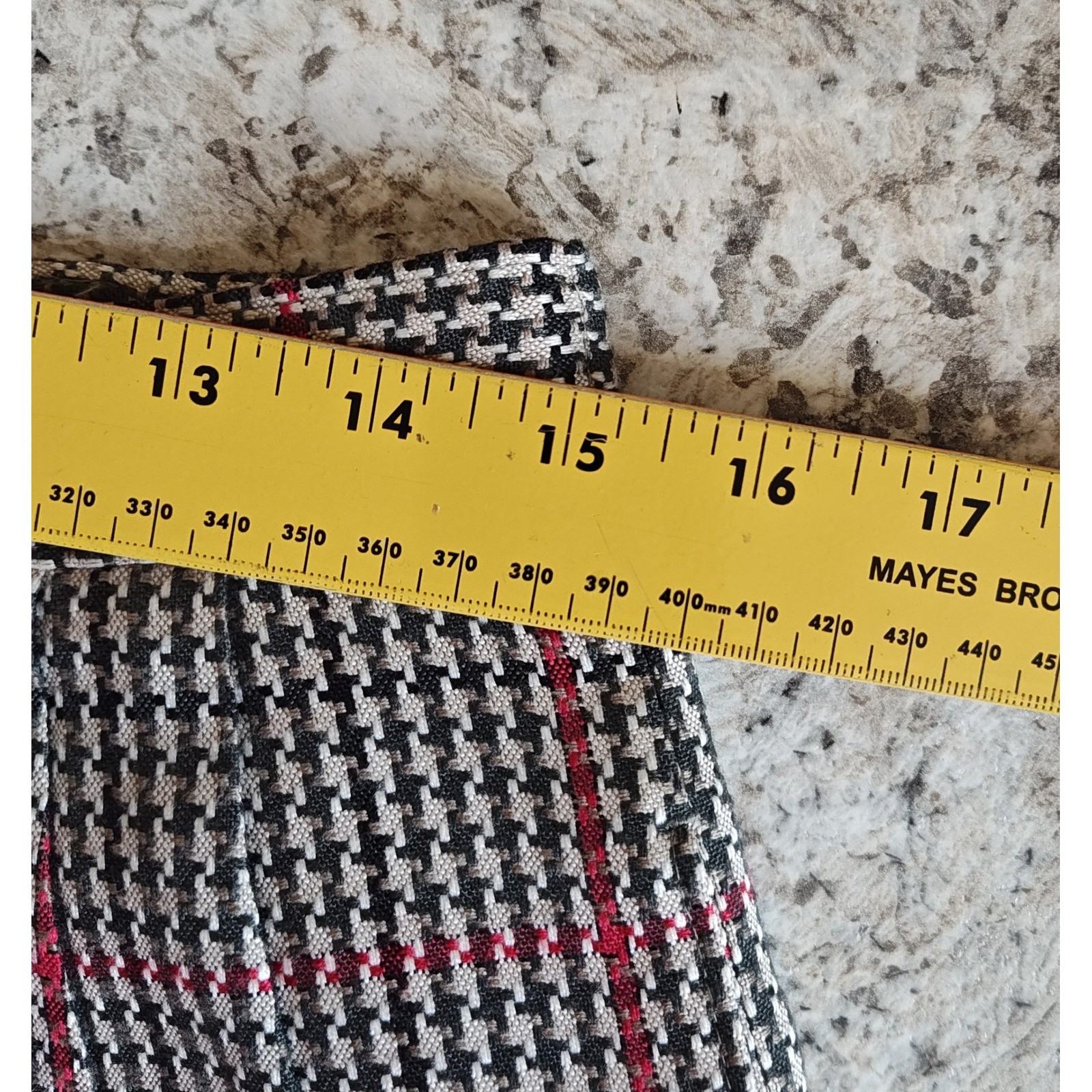 1950s Pendleton Shorts Women 12 Black White Red Houndstooth Plaid Pleated Rayon