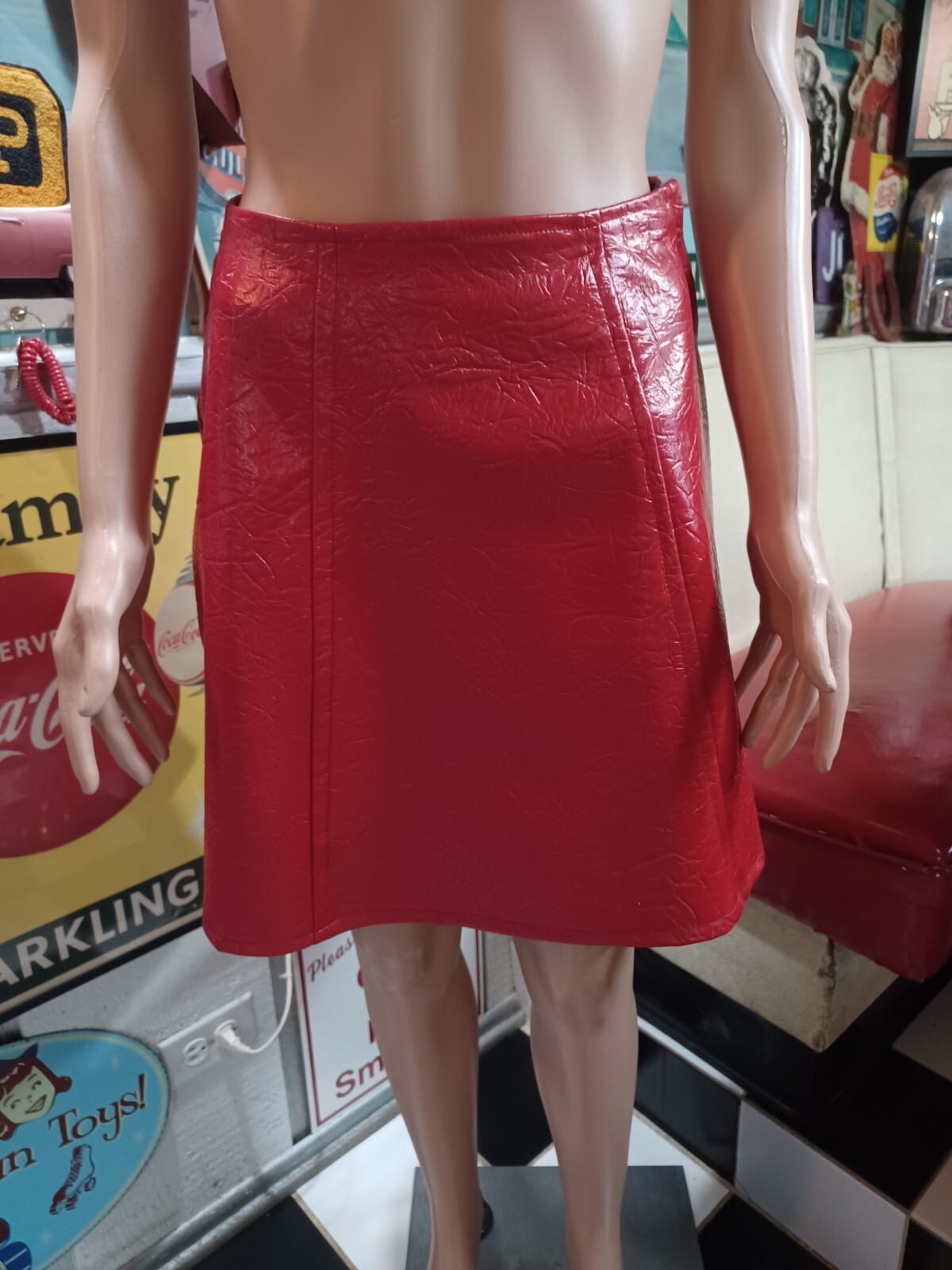 True VTG Mid-century 1960s Vinyl Mini GoGo Skirt RedGROOVY MOD MCM ICONIC Go-Go