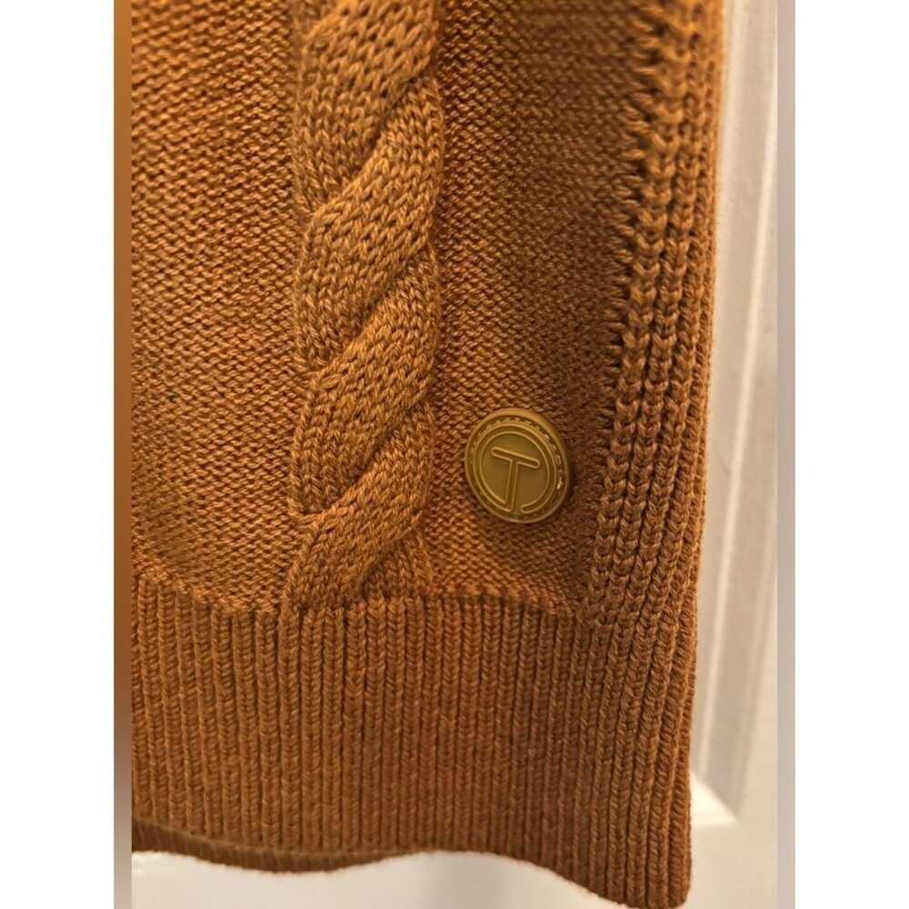 T by Talbots Cable Knit Sweater Vest Mustard V-Neck Stripe Trim Preppy Chic Sz M