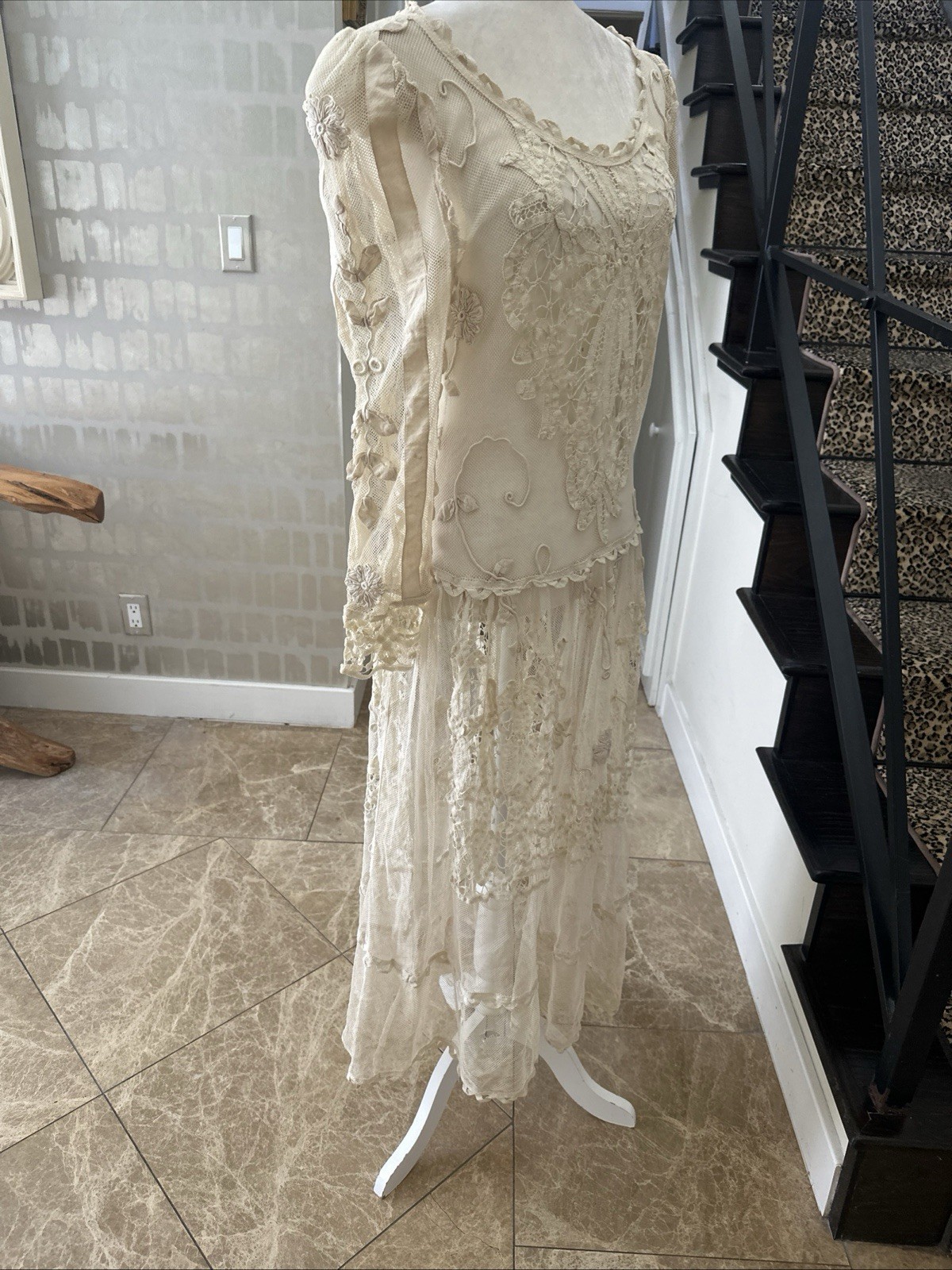 Early 1900s Ivory Hand Embroidered Crocheted Net Lace Drop Waist Dress Small