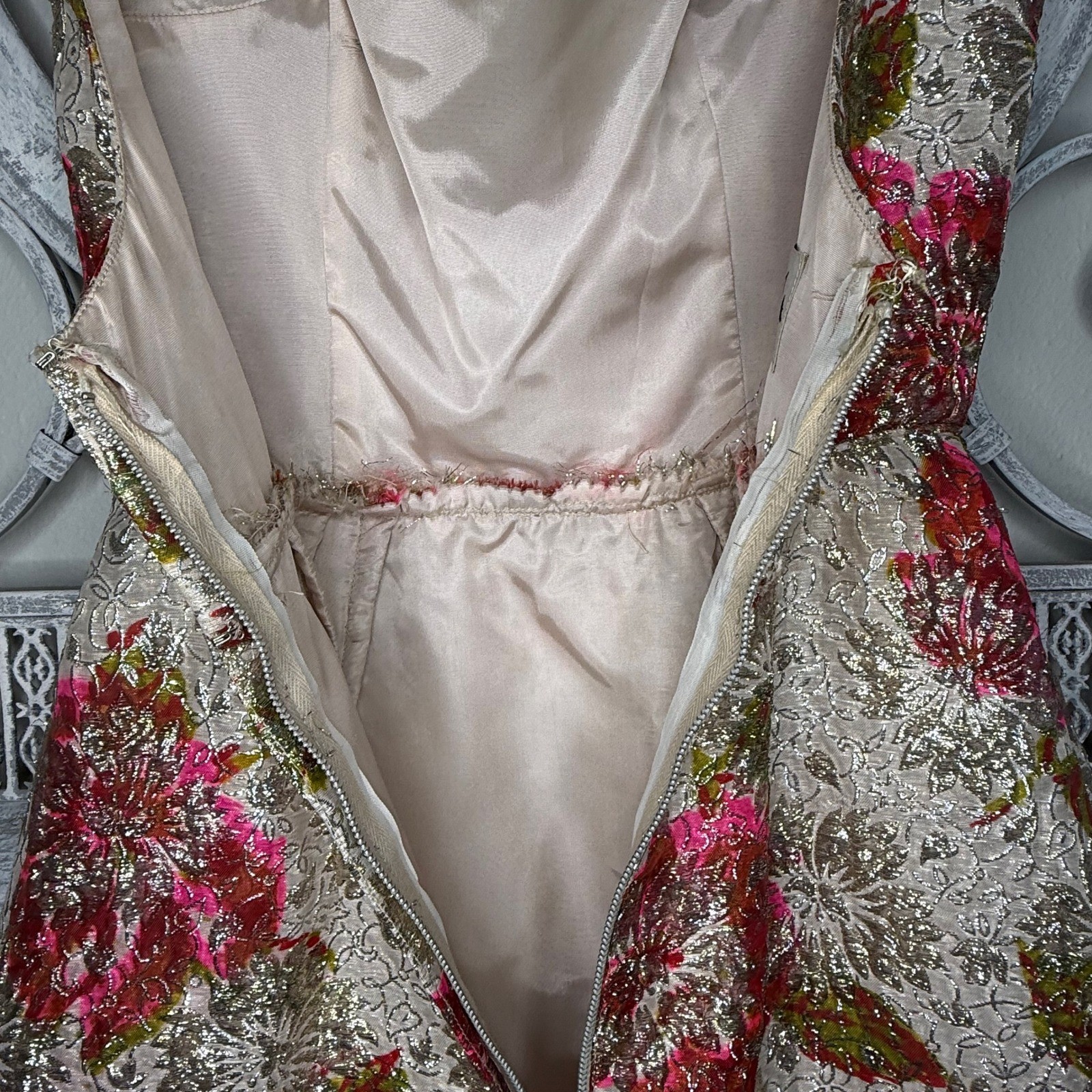 Jay Herbert California Vintage 1950s Gold Brocade Pink Floral Cocktail Dress XS