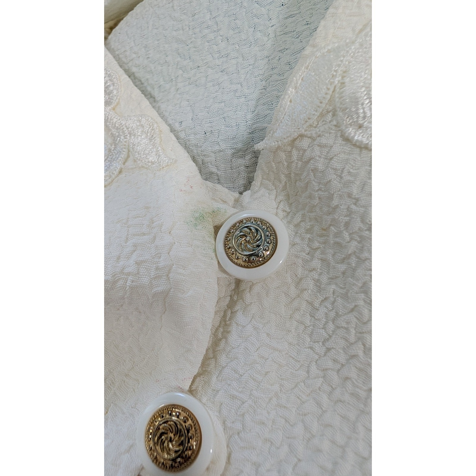 Vintage Alexis Fashions Cream Crinkle Embroidered Jacket Shorts Set Size 11/12