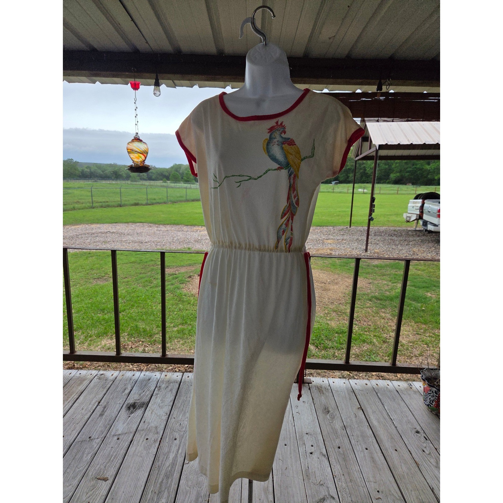 Vintage 1950s Painted Parrot House Dress Arnel Triacetate Cream Red Trim Lounger