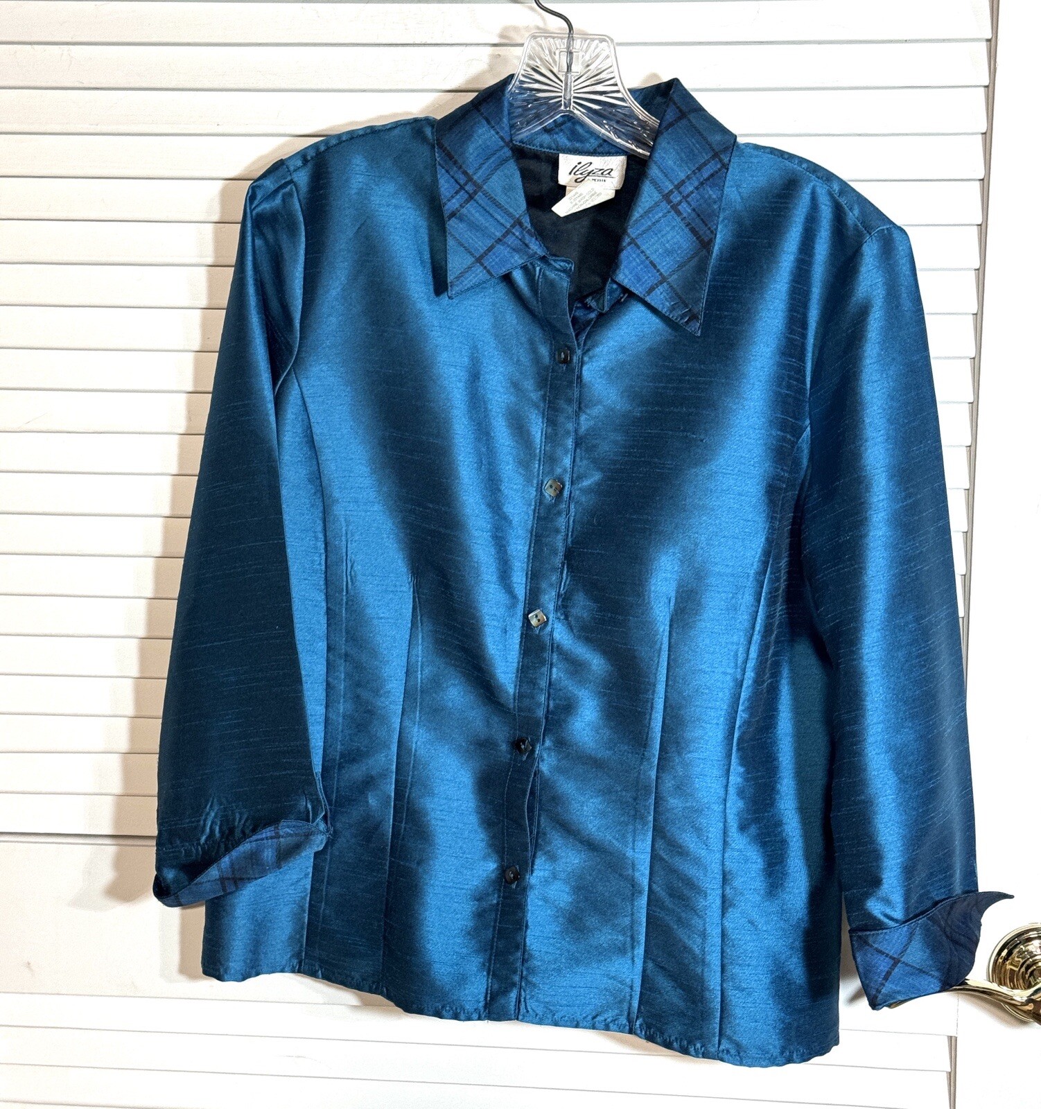 Ilyza Blouse Shiny Blue Plaid Accents Size Petite M Women Vintage Square Buttons
