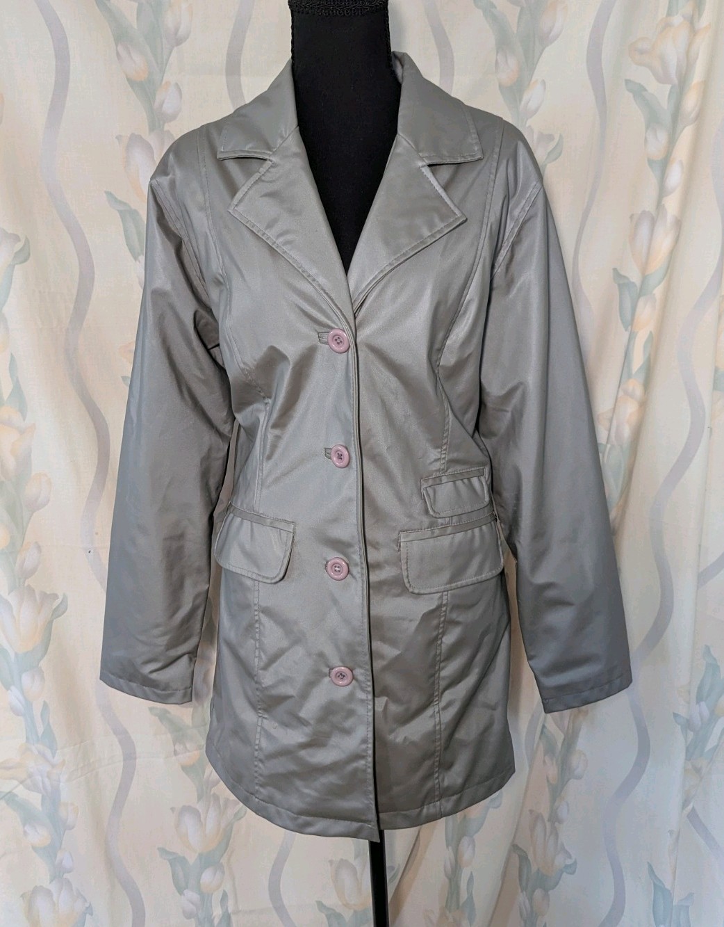 Vintage 70s/80s Learsi Women’s Silver PVC Trench Coat/Rain Jacket Size Small