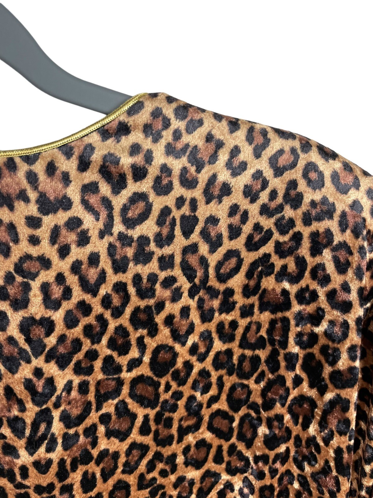 Ruth Norman New York House dress Robe Large Caftan Leopard Print Zipper Tassel