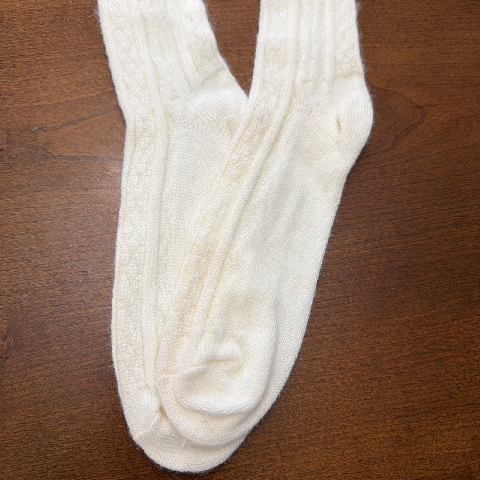 VTG Socks Hosiery 1990s Cable Knit 9-11 20″ Stockings School Girl White 80s NOS