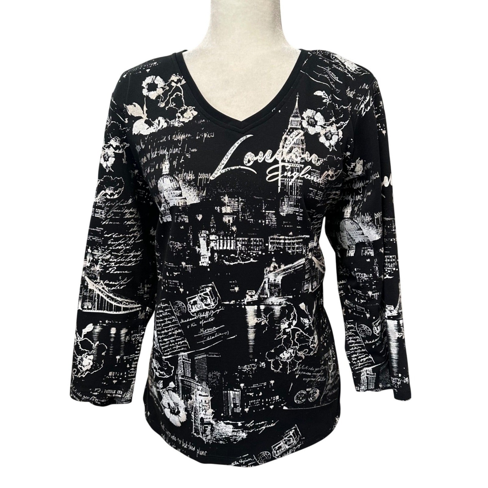 Vintage Y2K Style Grunge Black Womens Sz XL Floral Graphic Rhinestones AOP Biker