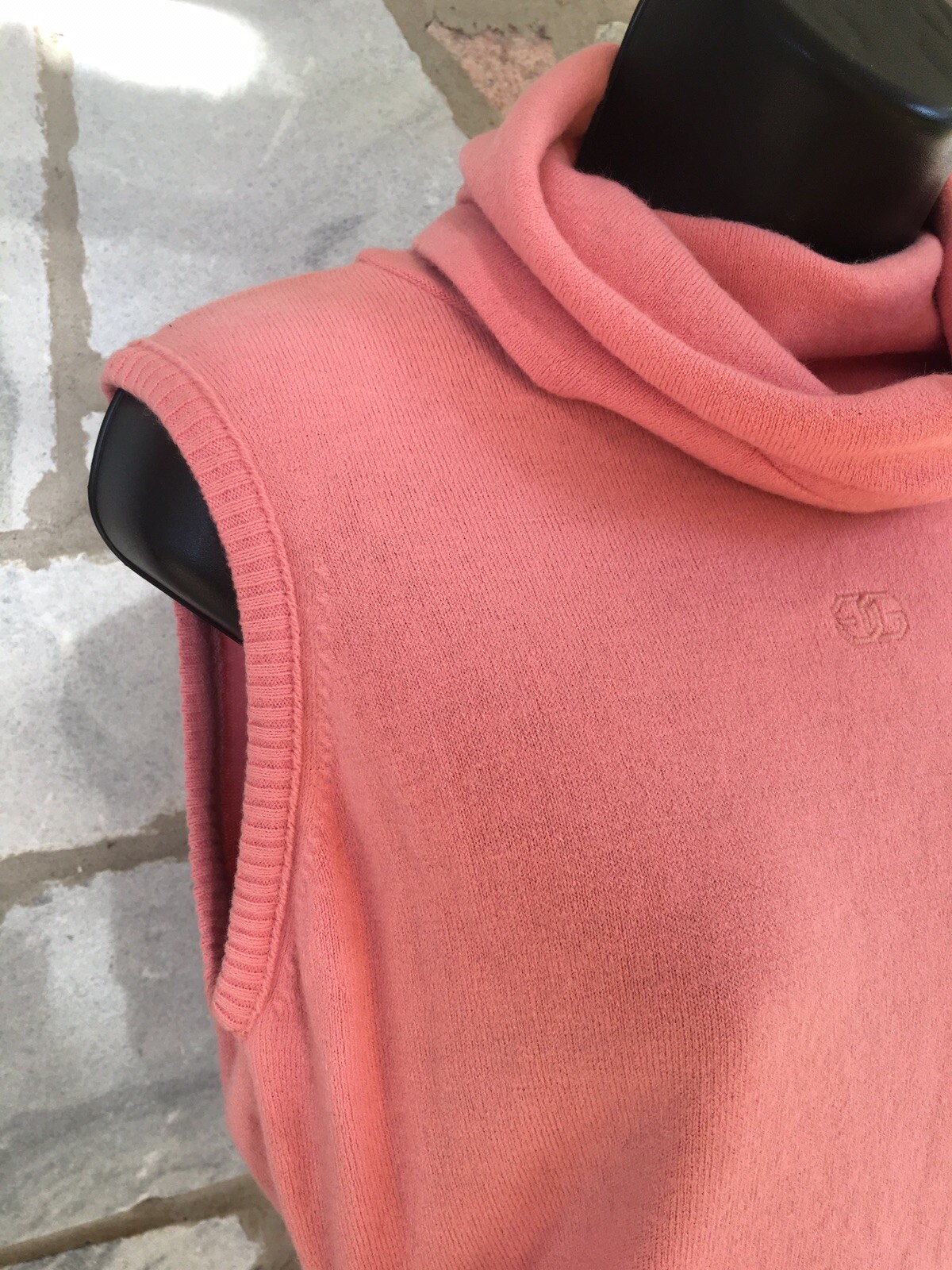 Givenchy Sport Sweater Vest, Givenchy Paris New York, Rare Item, Flamingo Pink