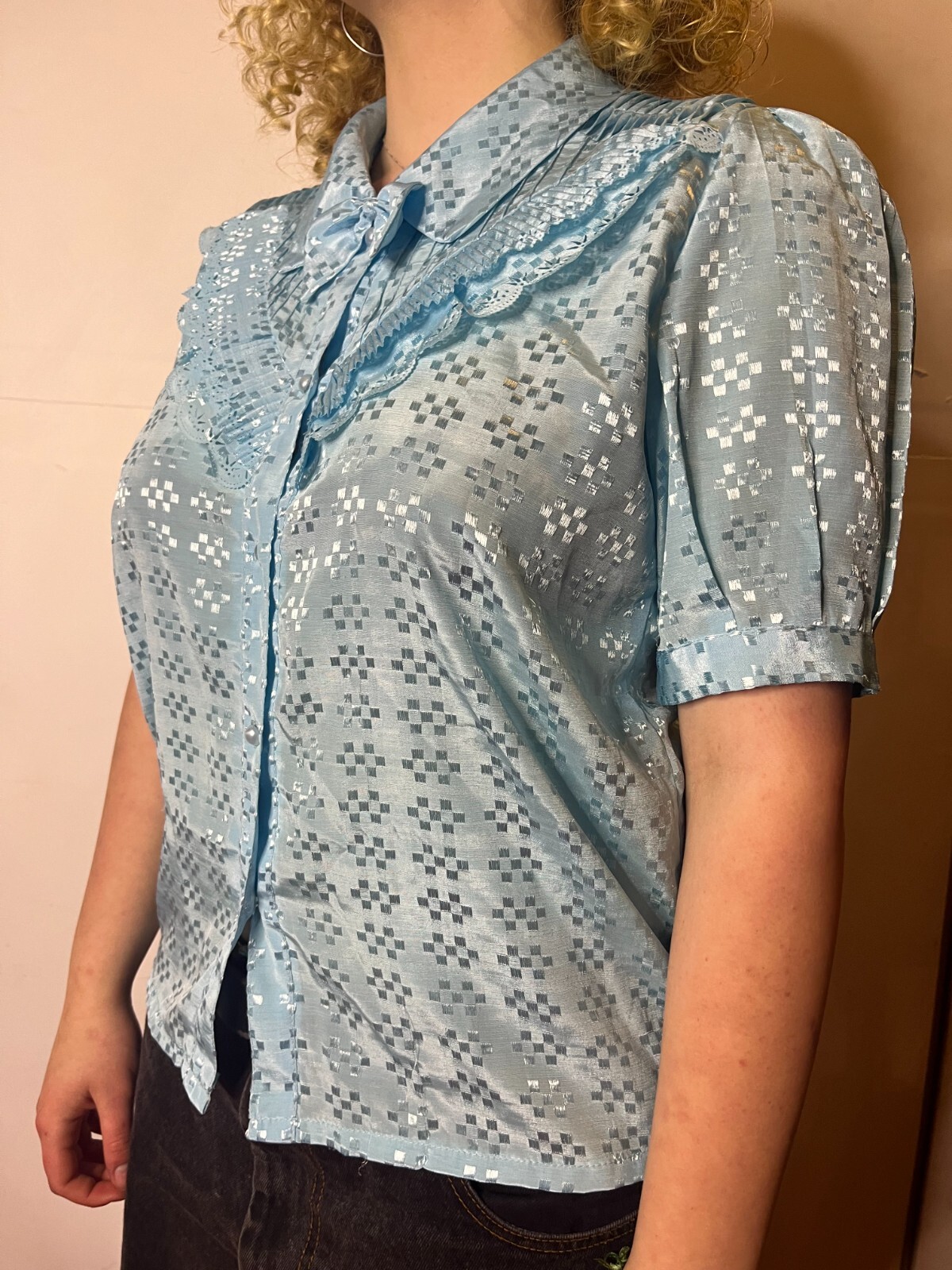 Vintage 1980s Collared Blouse Lace Ruffles Bow Detail Pearl Buttons AU 14