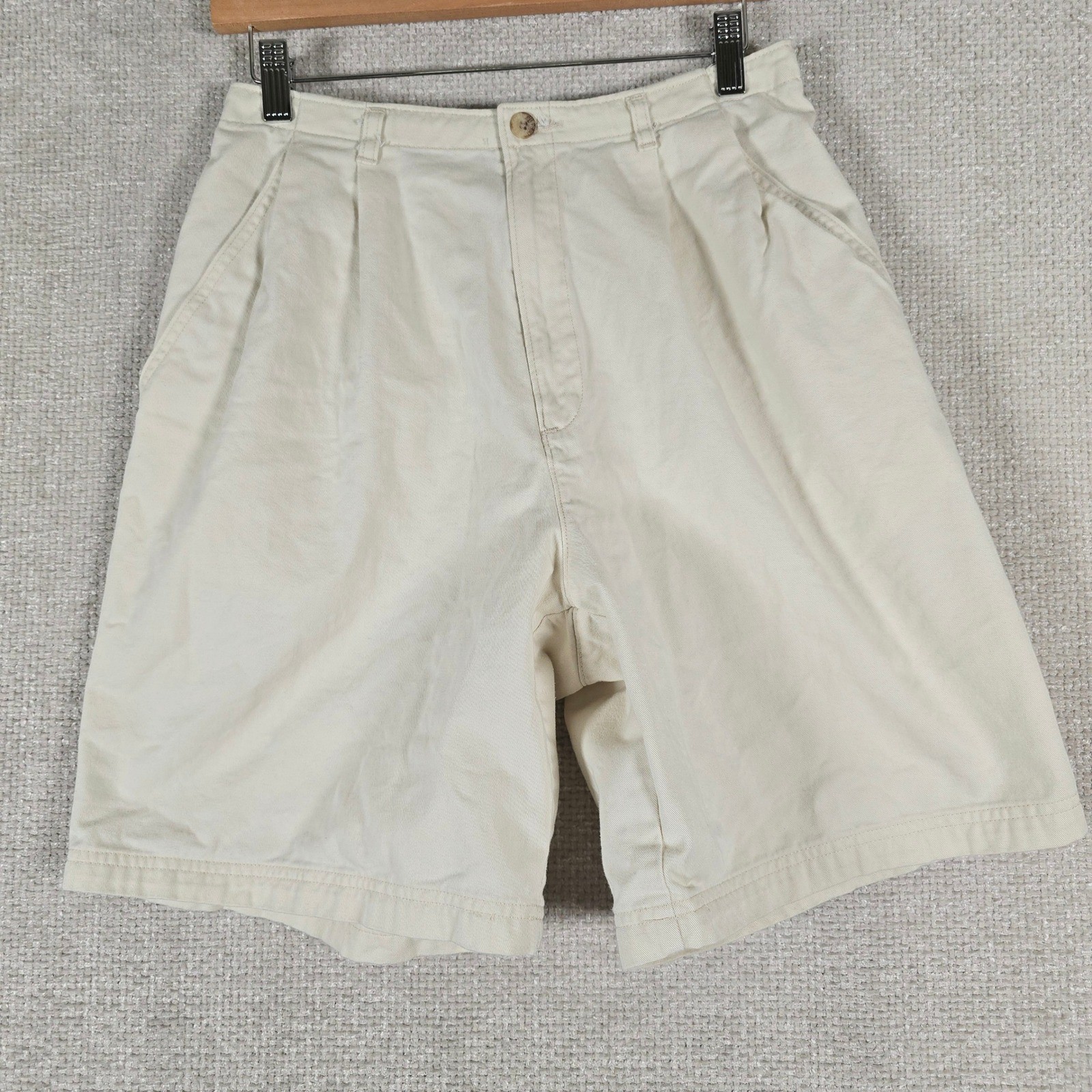 Vintage St Johns Bay Womens Beige Pleated High Rise Cotton Shorts Size 10 90s