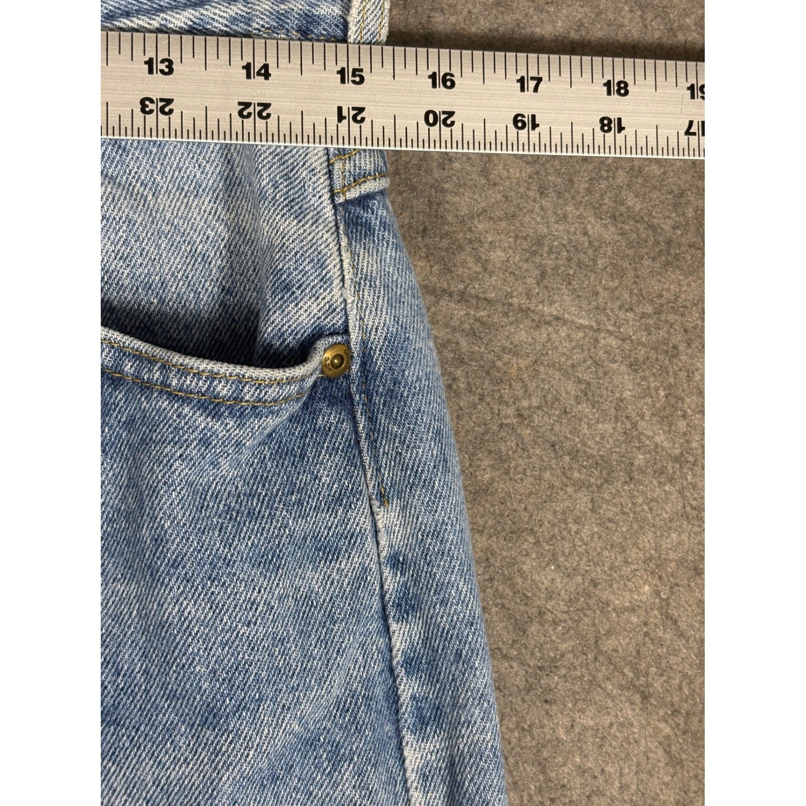 Vintage Lee High Waisted Mom Jeans Light Wash Tapered Leg Denim Made in USA 12 L