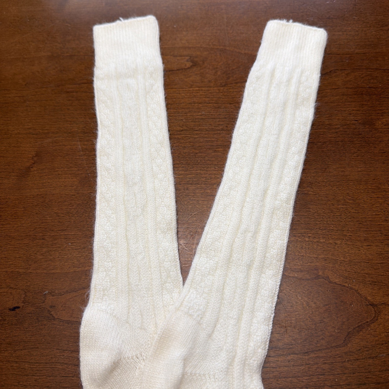 VTG Socks Hosiery 1990s Cable Knit 9-11 20″ Stockings School Girl White 80s NOS