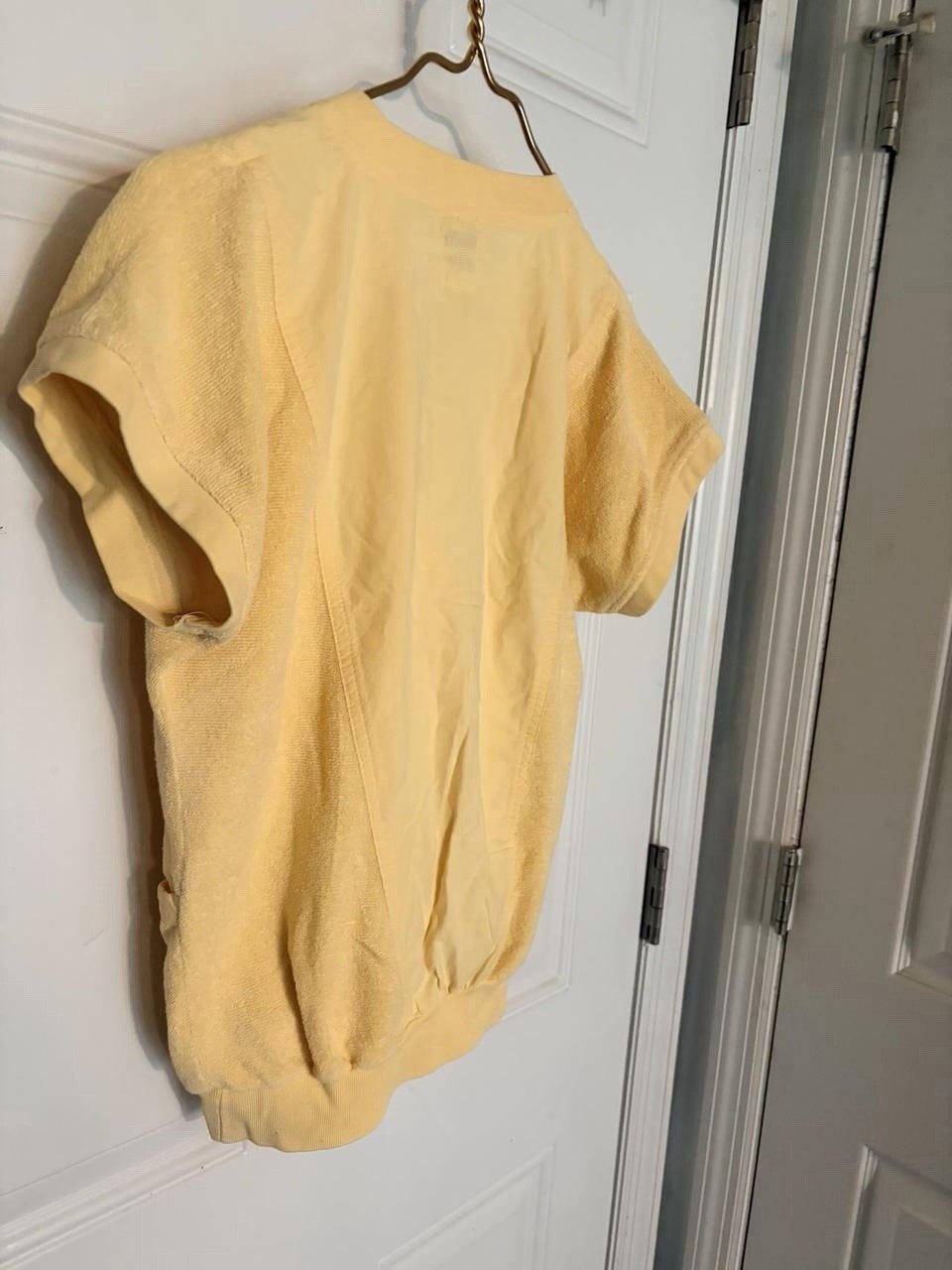 Vintage 80’s Yellow oversized pullover shirt with terry cloth pockets – No Size