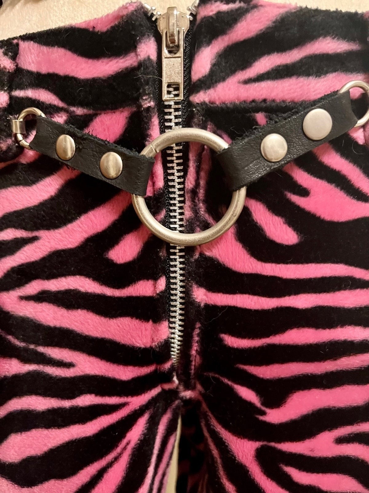Y2K Vintage Serious Pink Zebra Print Fuzzy pants SZ 5