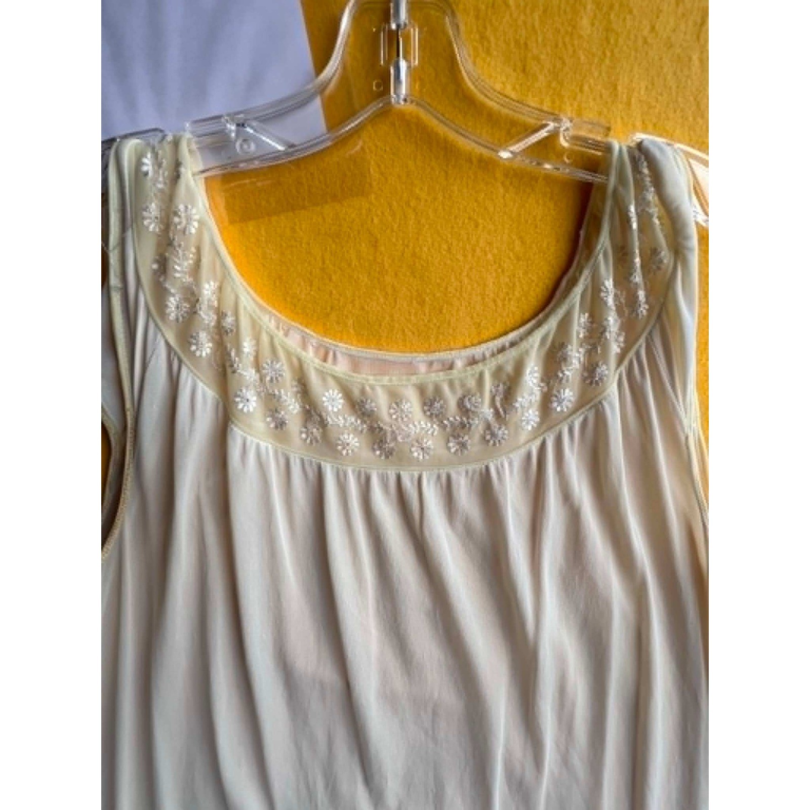 Vintage Cream Mid Length Nightgown Floral Embroidered Sleeveless 26-05-20