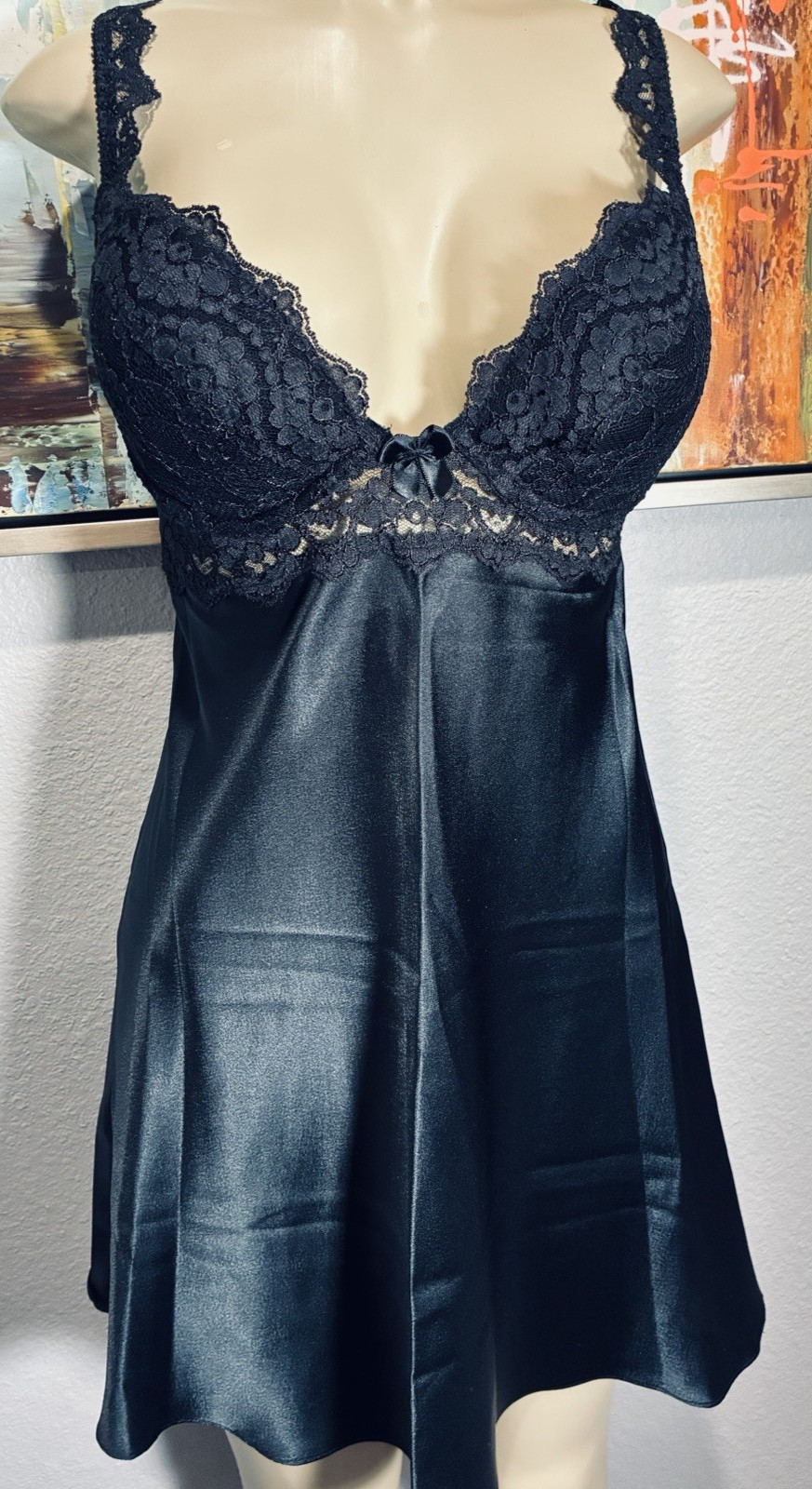 Vtg Victoria’s Secret Black Satin Push Up Bra Slip M